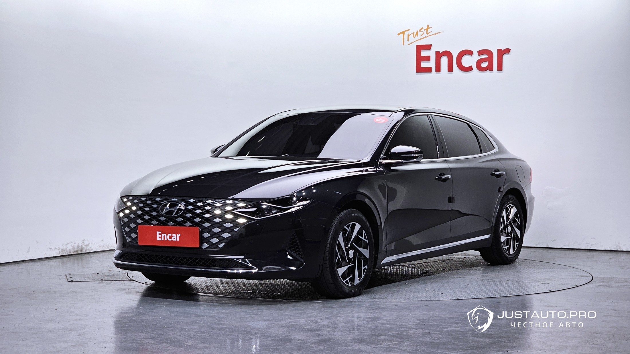 Автомобиль Hyundai Grandeur