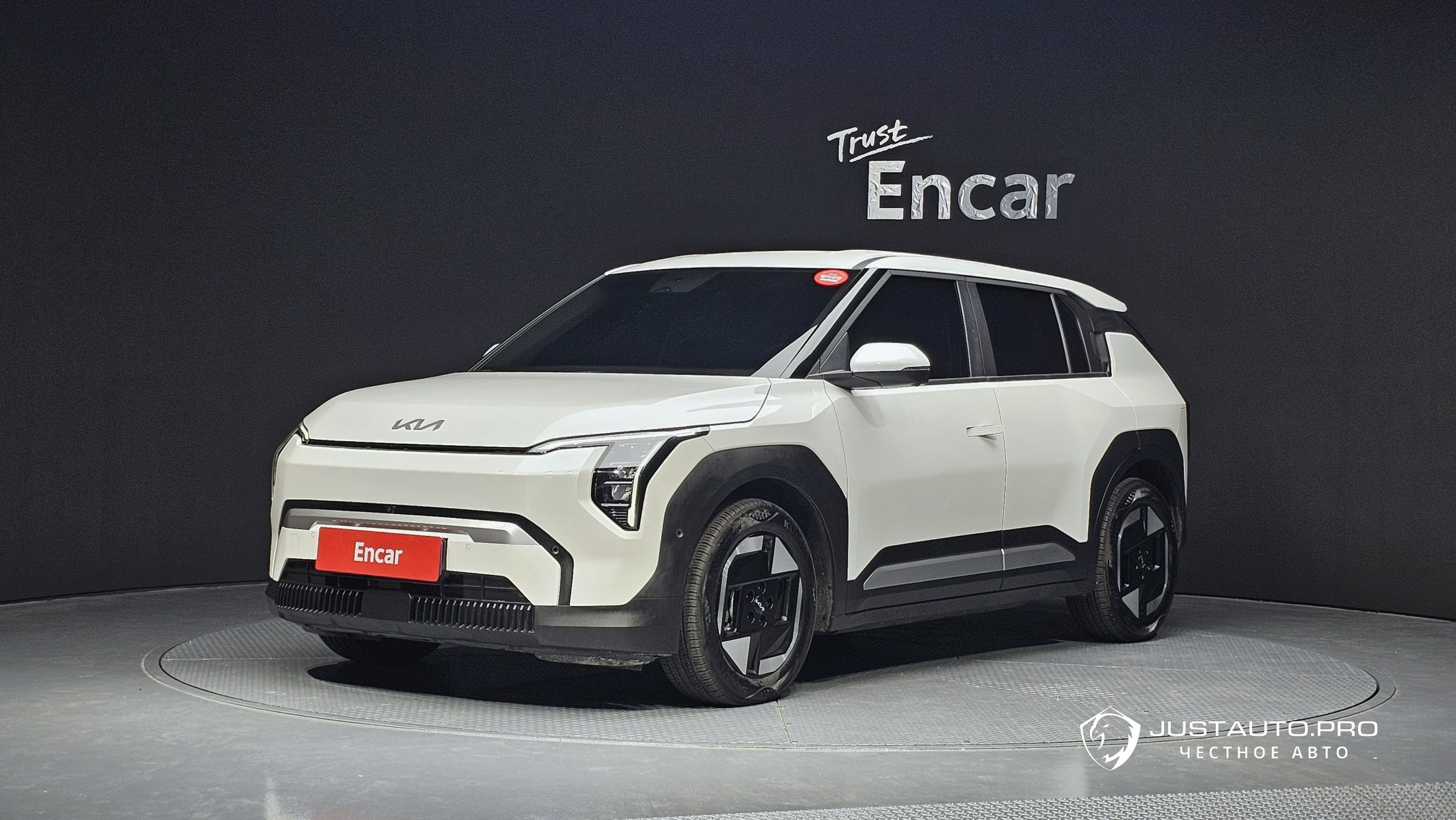 Автомобиль Kia EV3