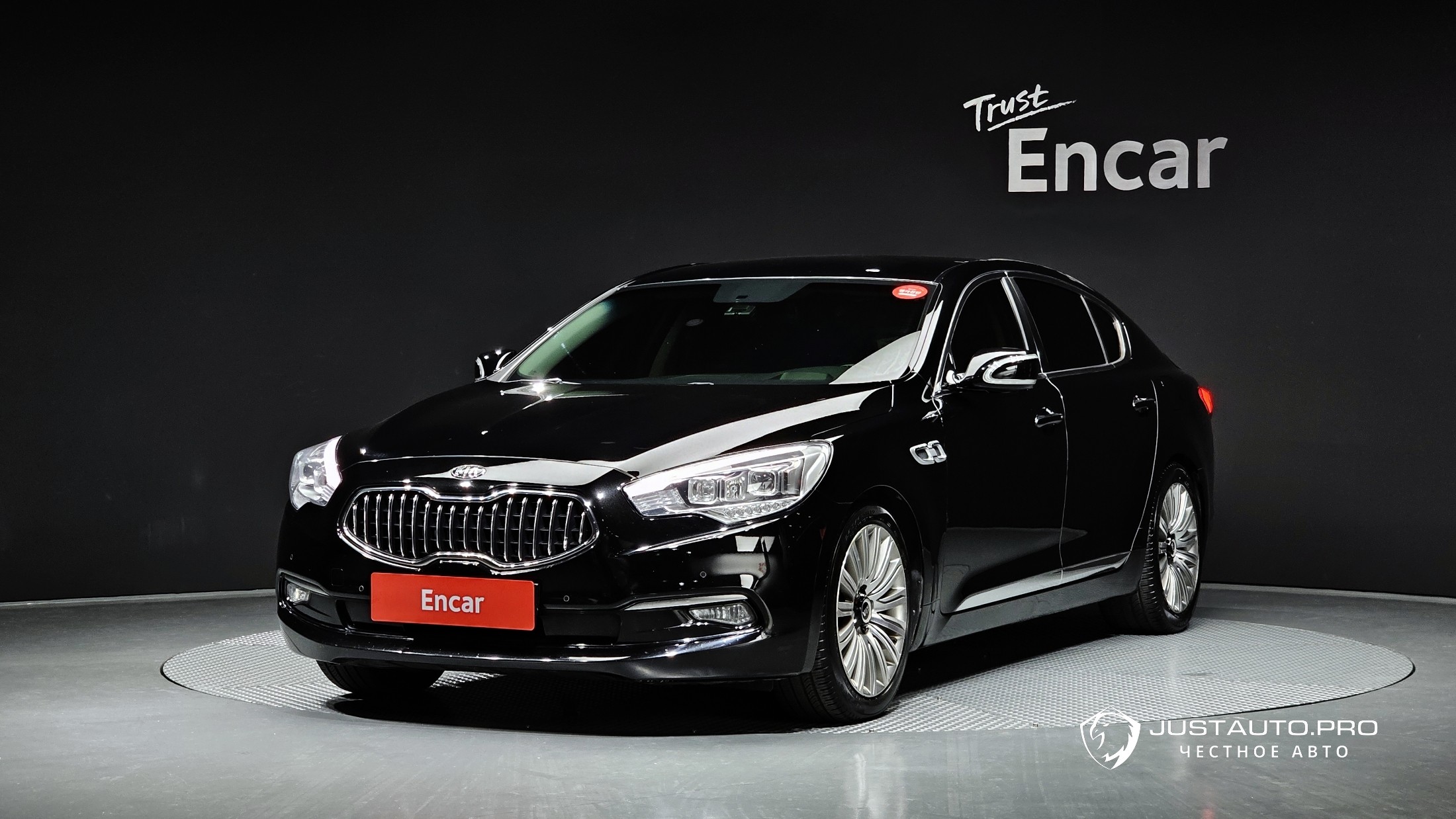 Автомобиль Kia K9