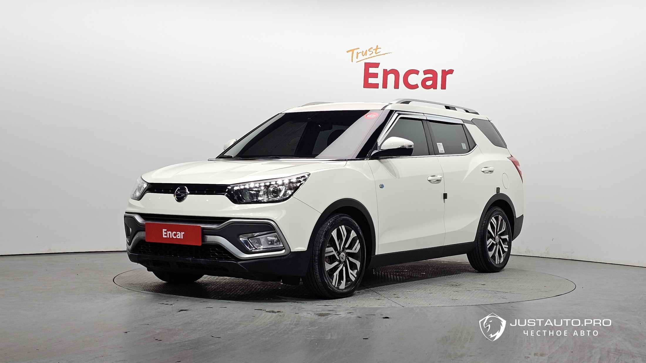 Автомобиль KG_Mobility_Ssangyong TIBOLI