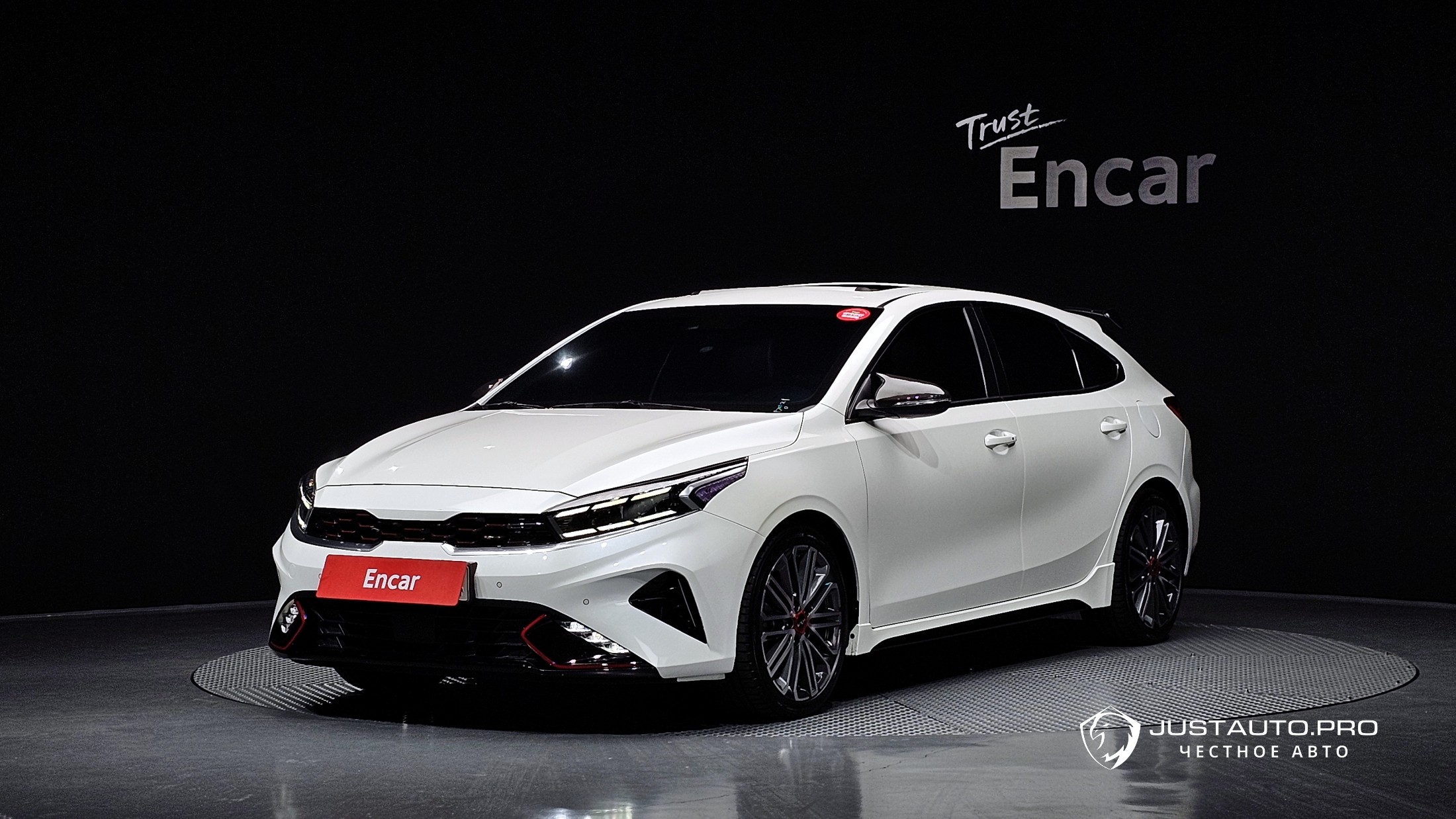 Автомобиль Kia K3