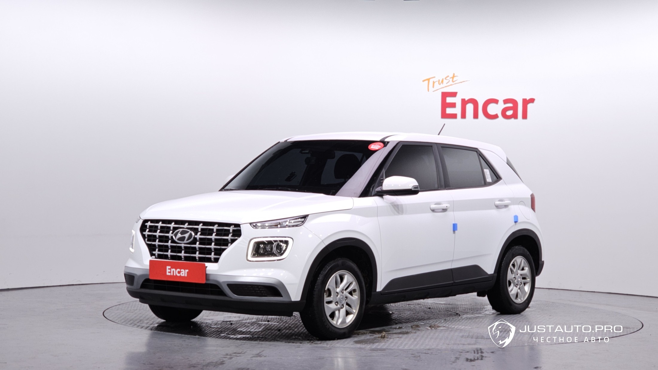 Автомобиль Hyundai Venue