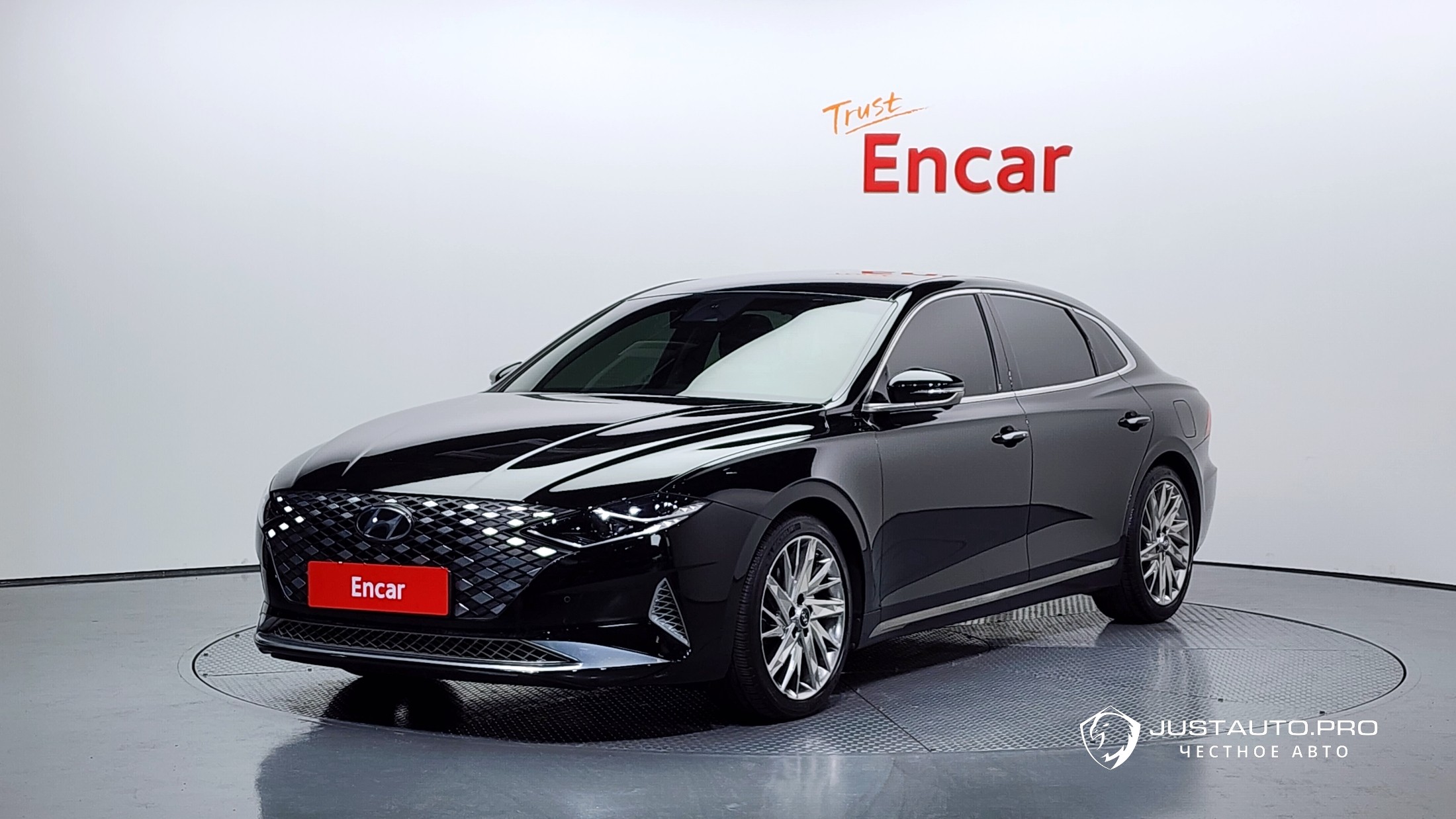 Автомобиль Hyundai Grandeur