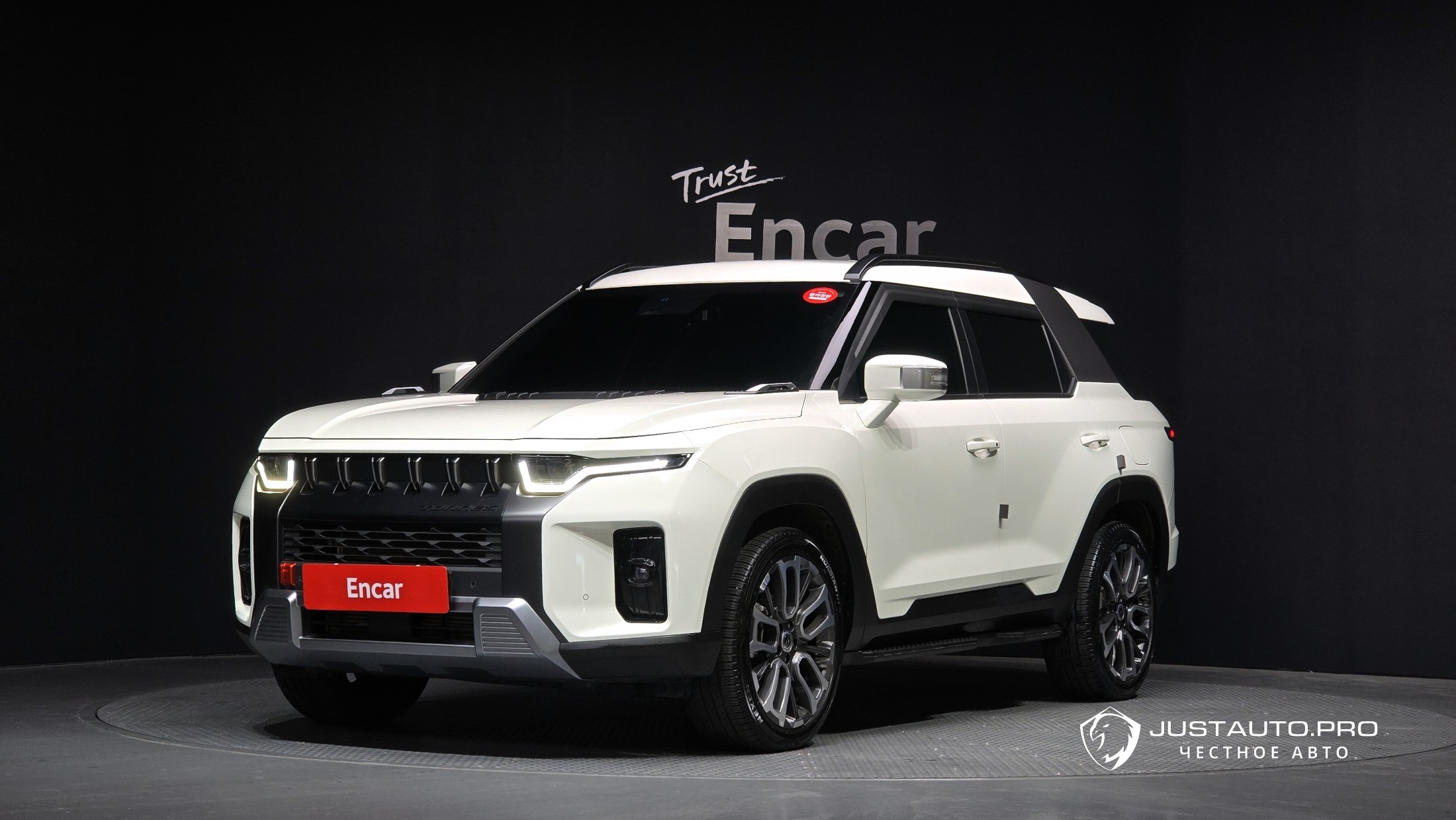 Автомобиль KG_Mobility_Ssangyong Torres