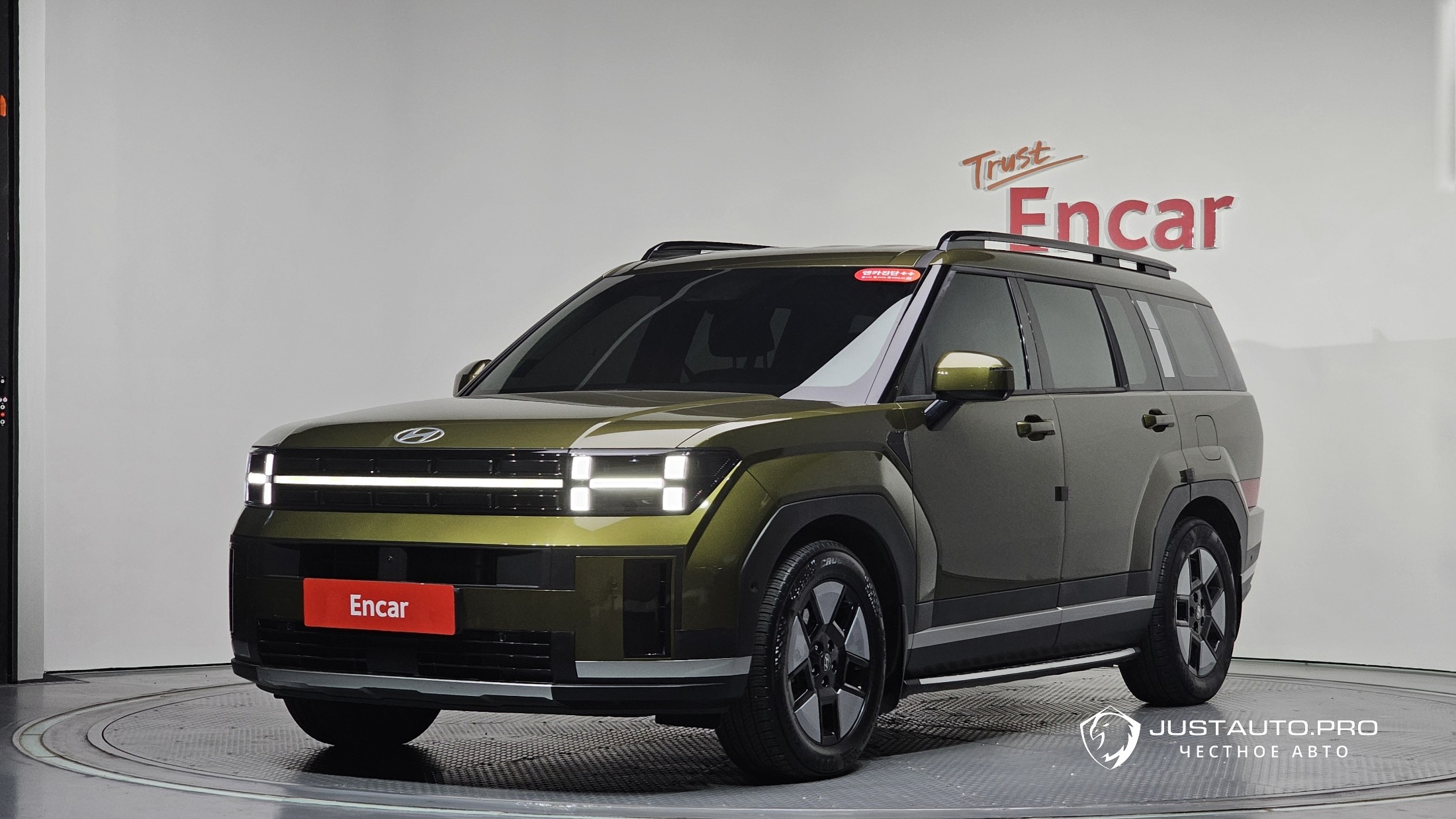 Автомобиль Hyundai Santafe