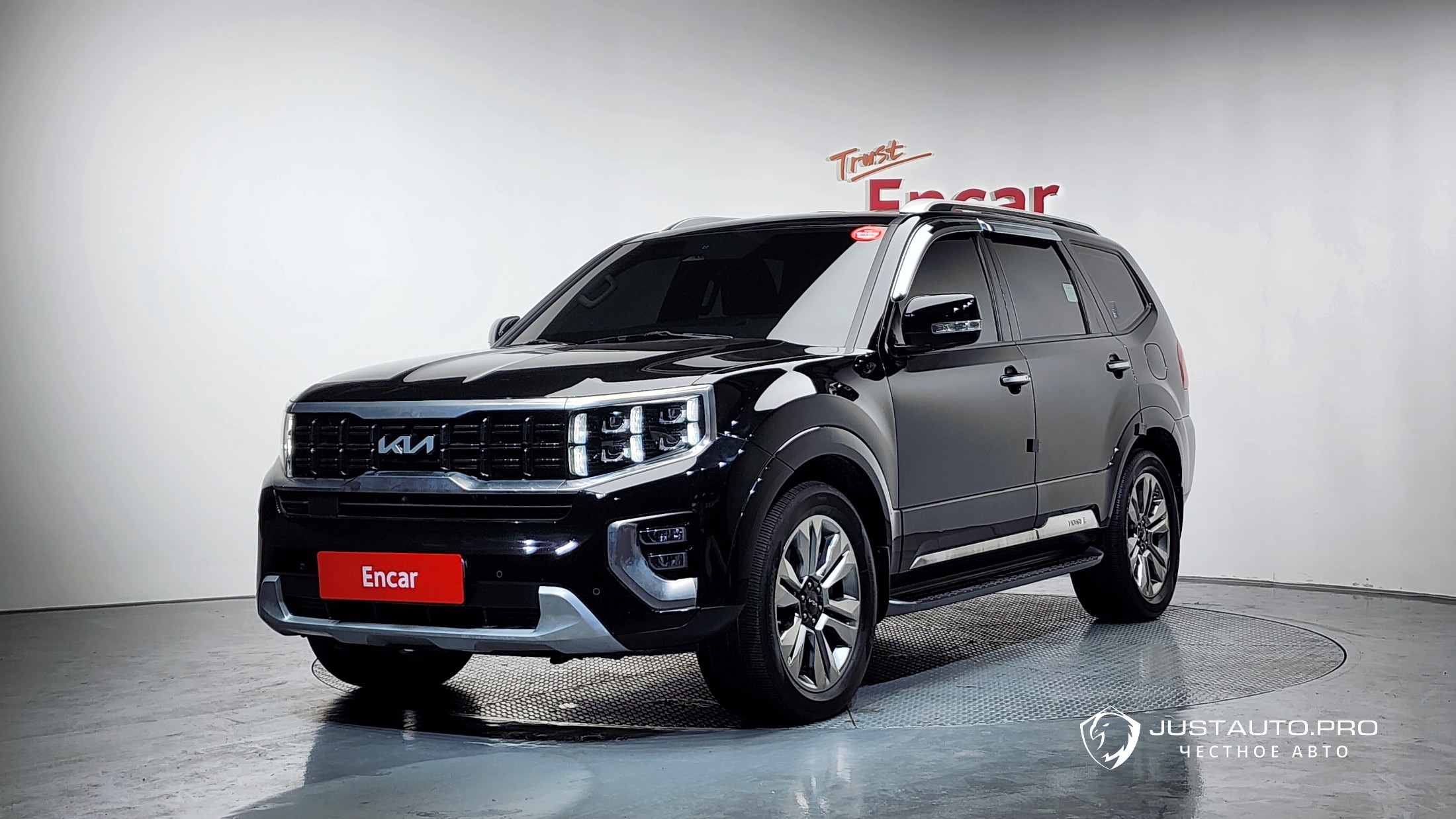 Автомобиль Kia Mohave