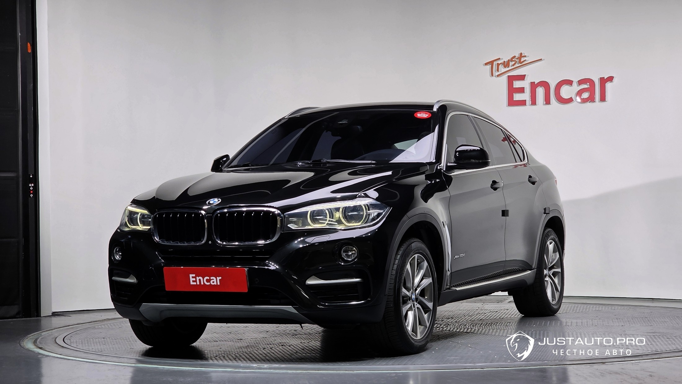 Автомобиль BMW X6