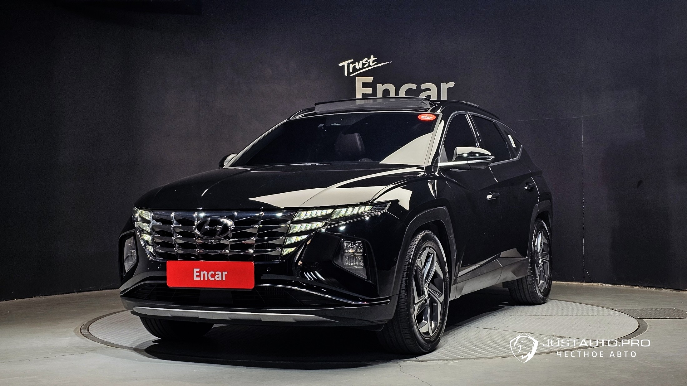 Автомобиль Hyundai Tucson