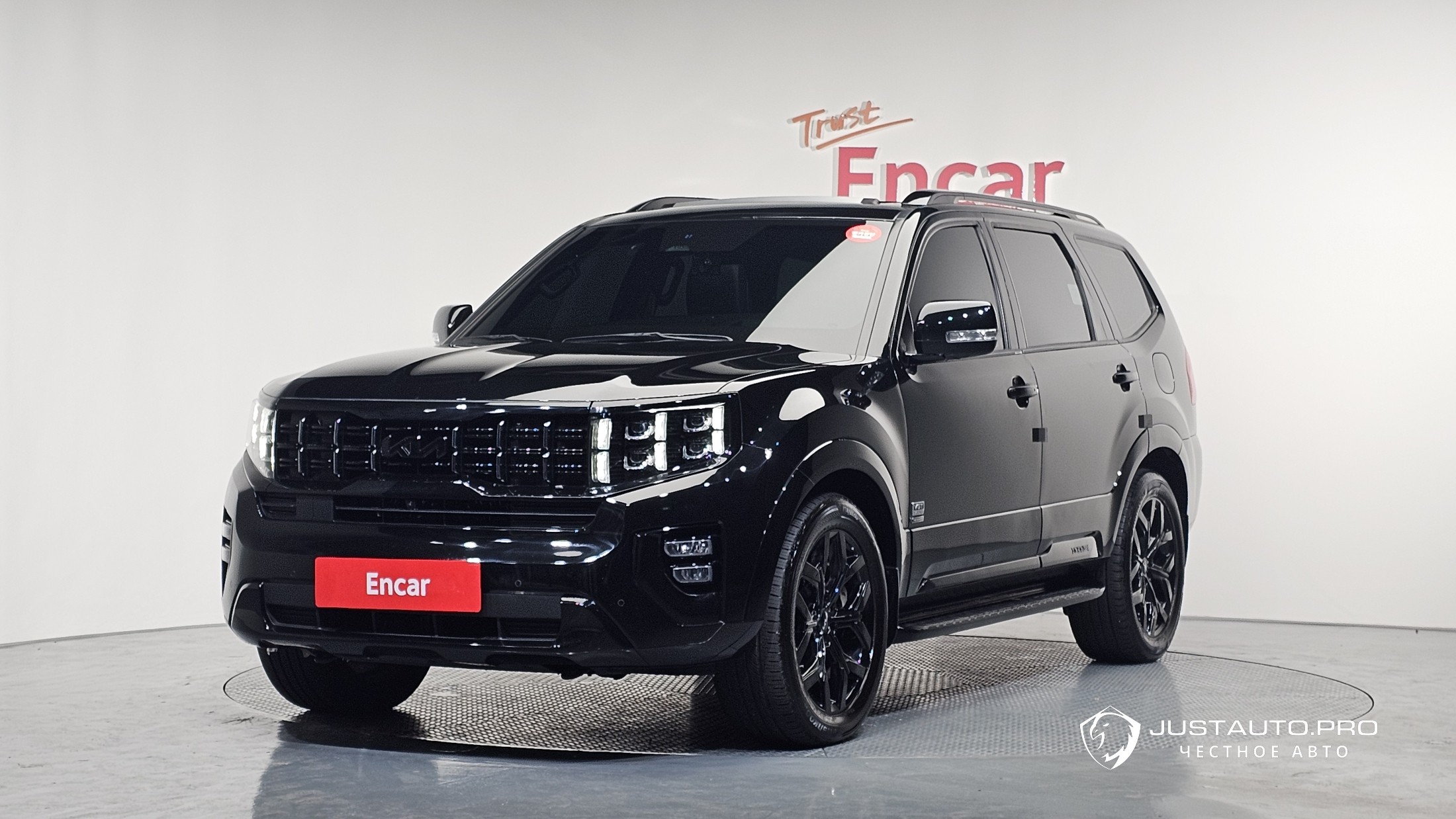 Автомобиль Kia Mohave