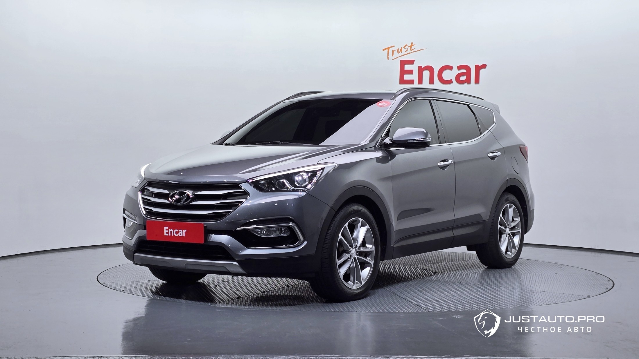 Автомобиль Hyundai Santafe