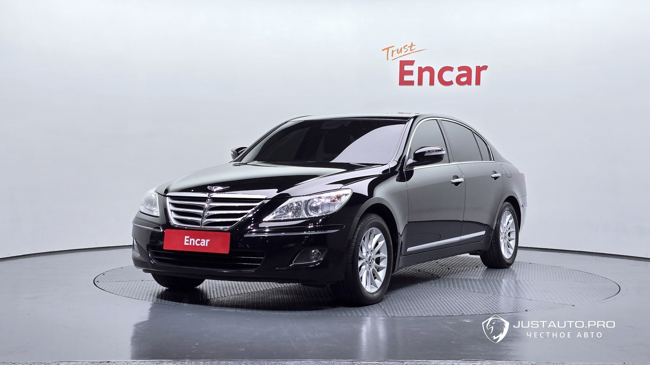 Автомобиль Hyundai Genesis