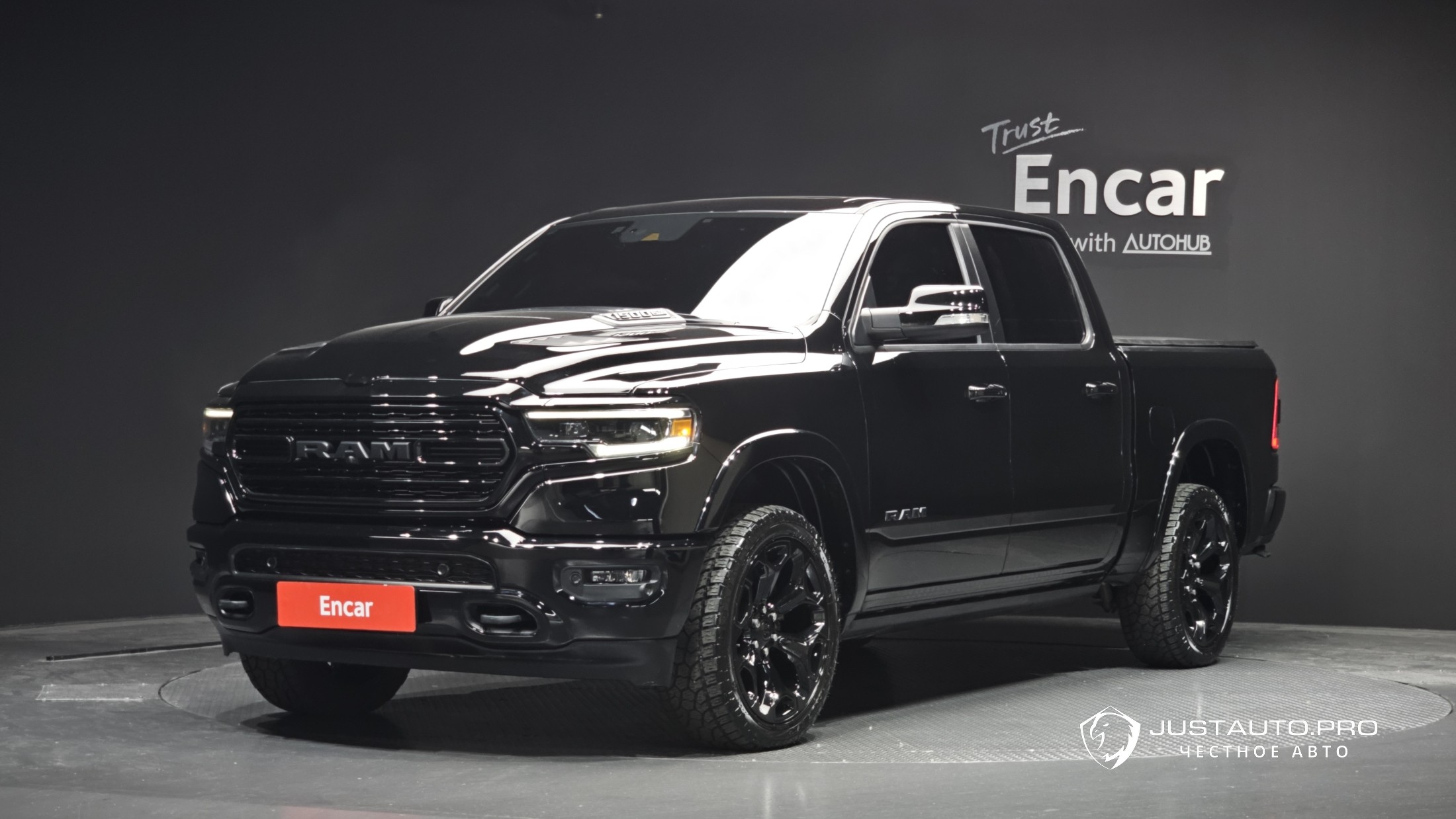 Автомобиль Dodge Ram Pick Up