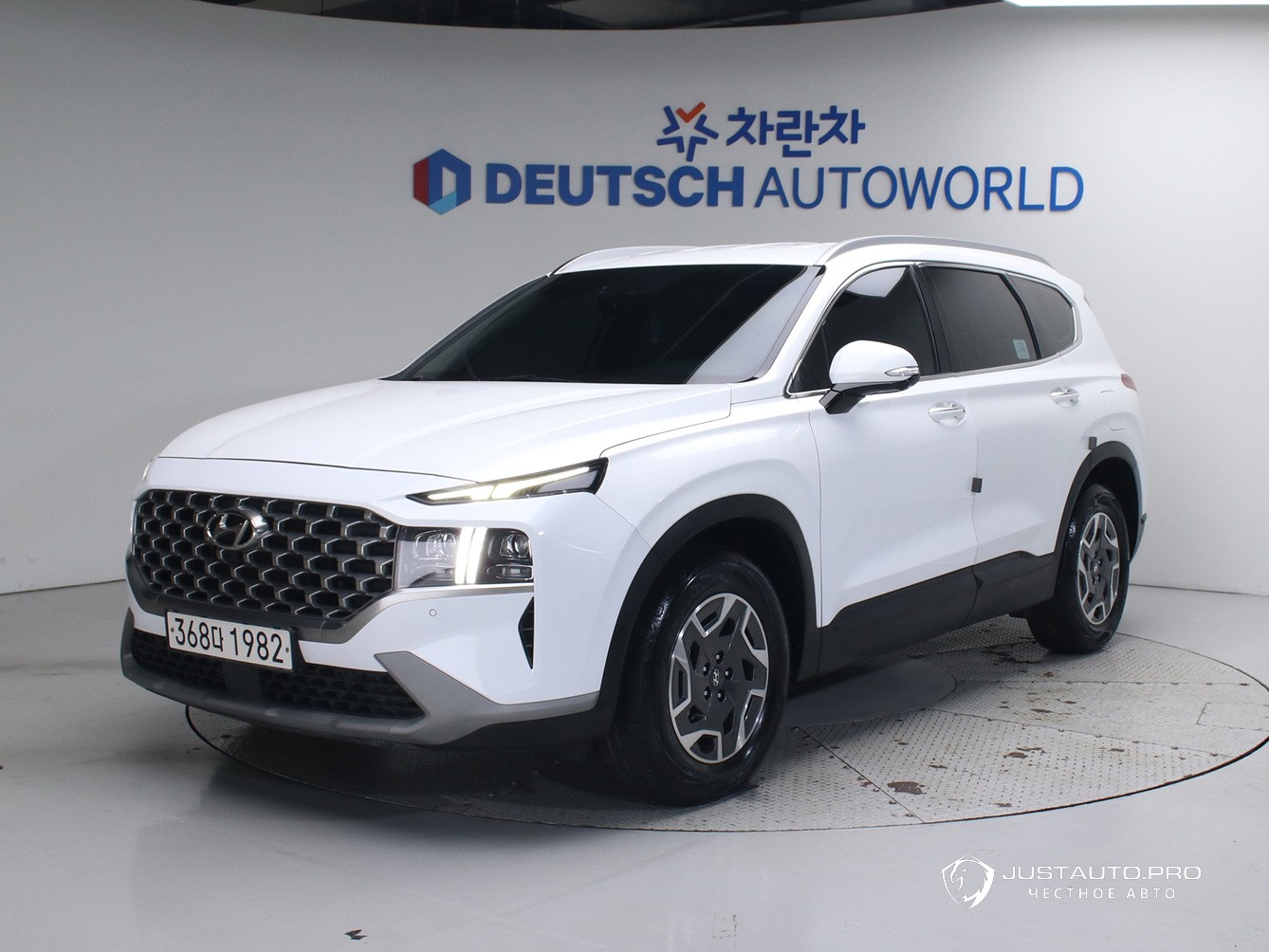 Автомобиль Hyundai Santafe