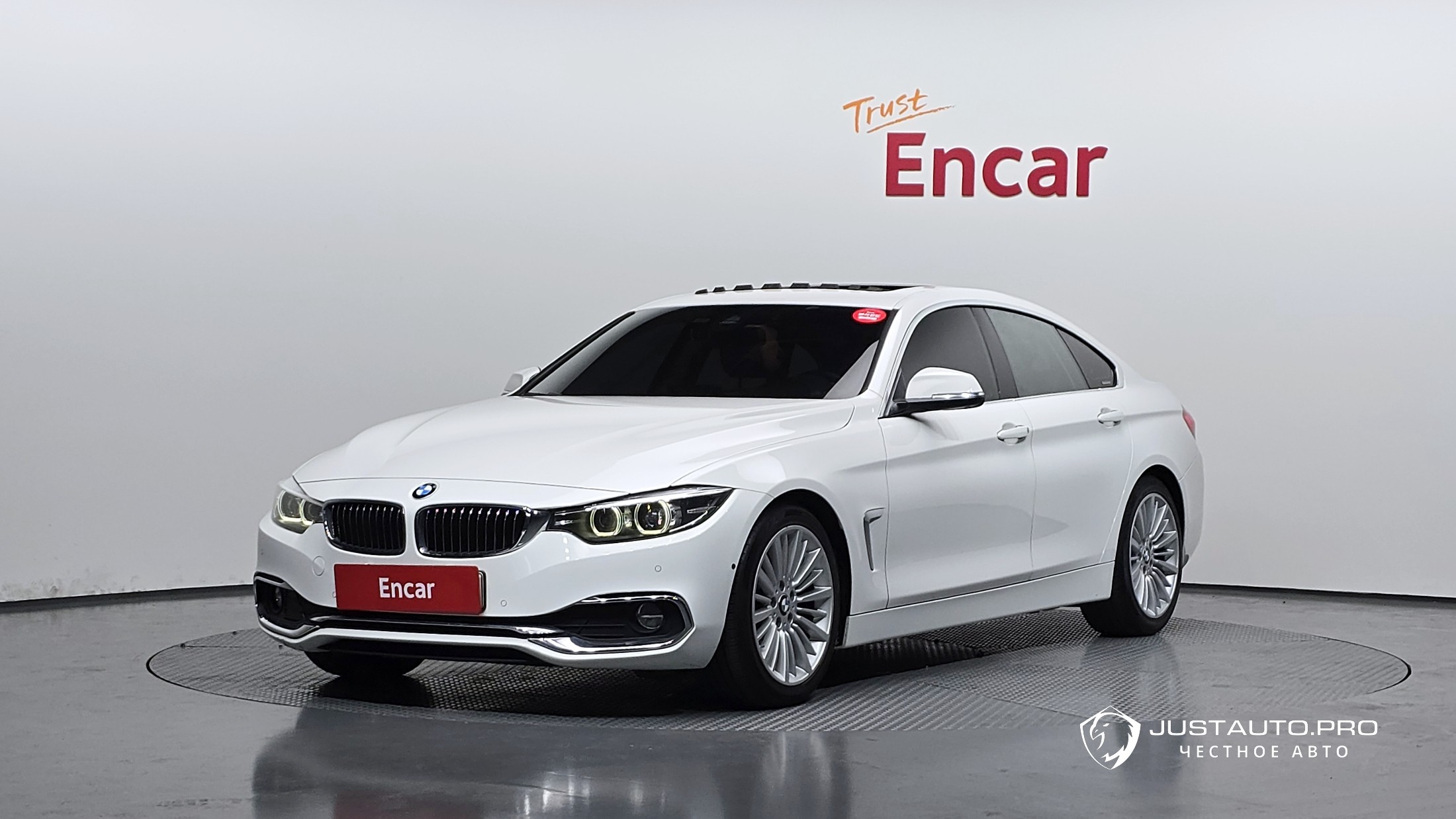 Автомобиль BMW 4-Series