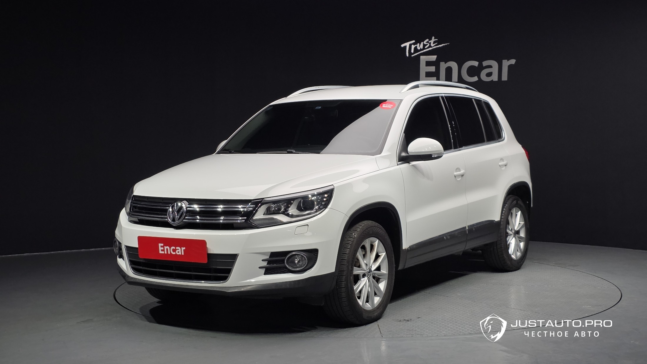 Автомобиль Volkswagen Tiguan