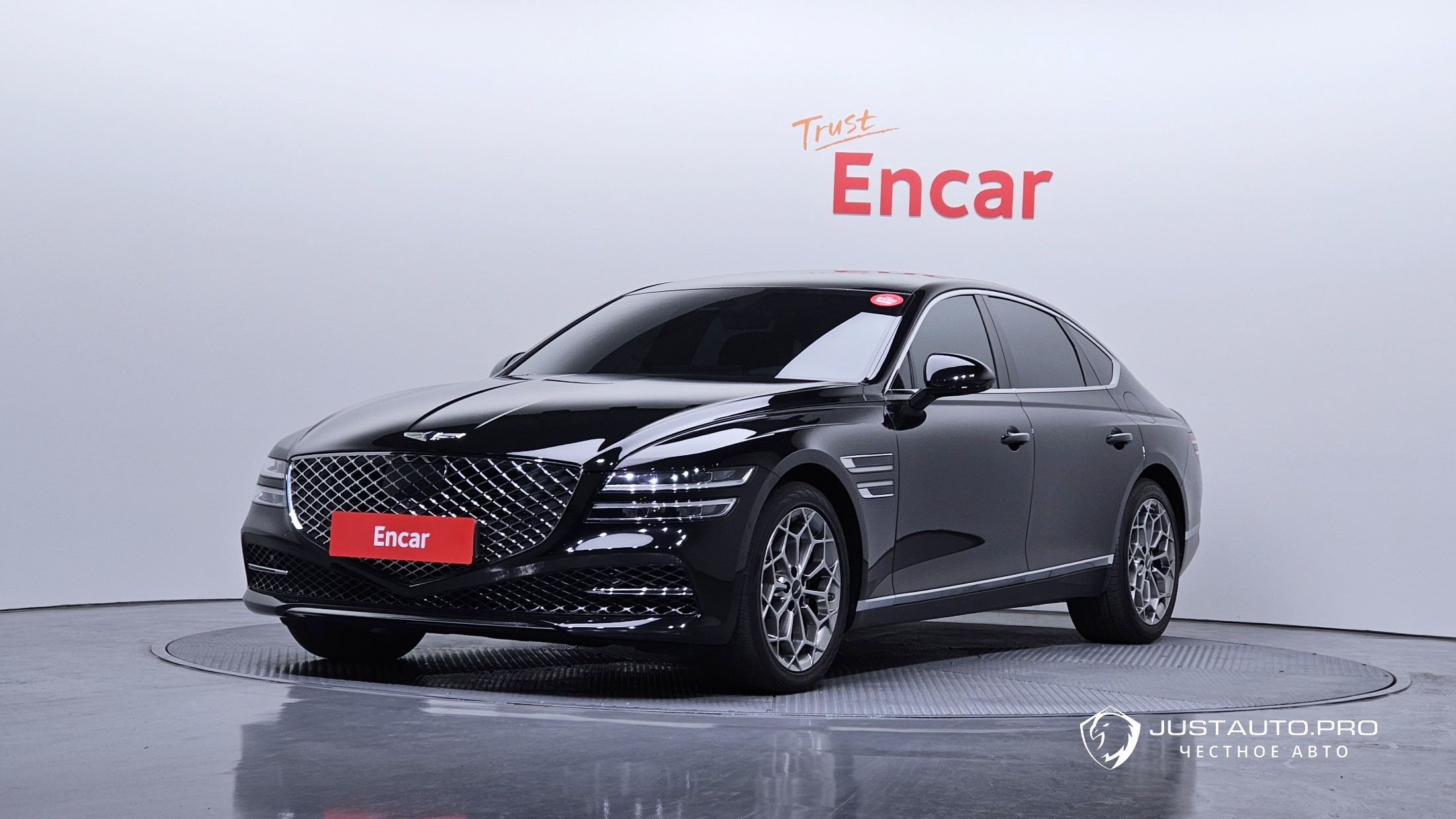 Автомобиль Genesis G80