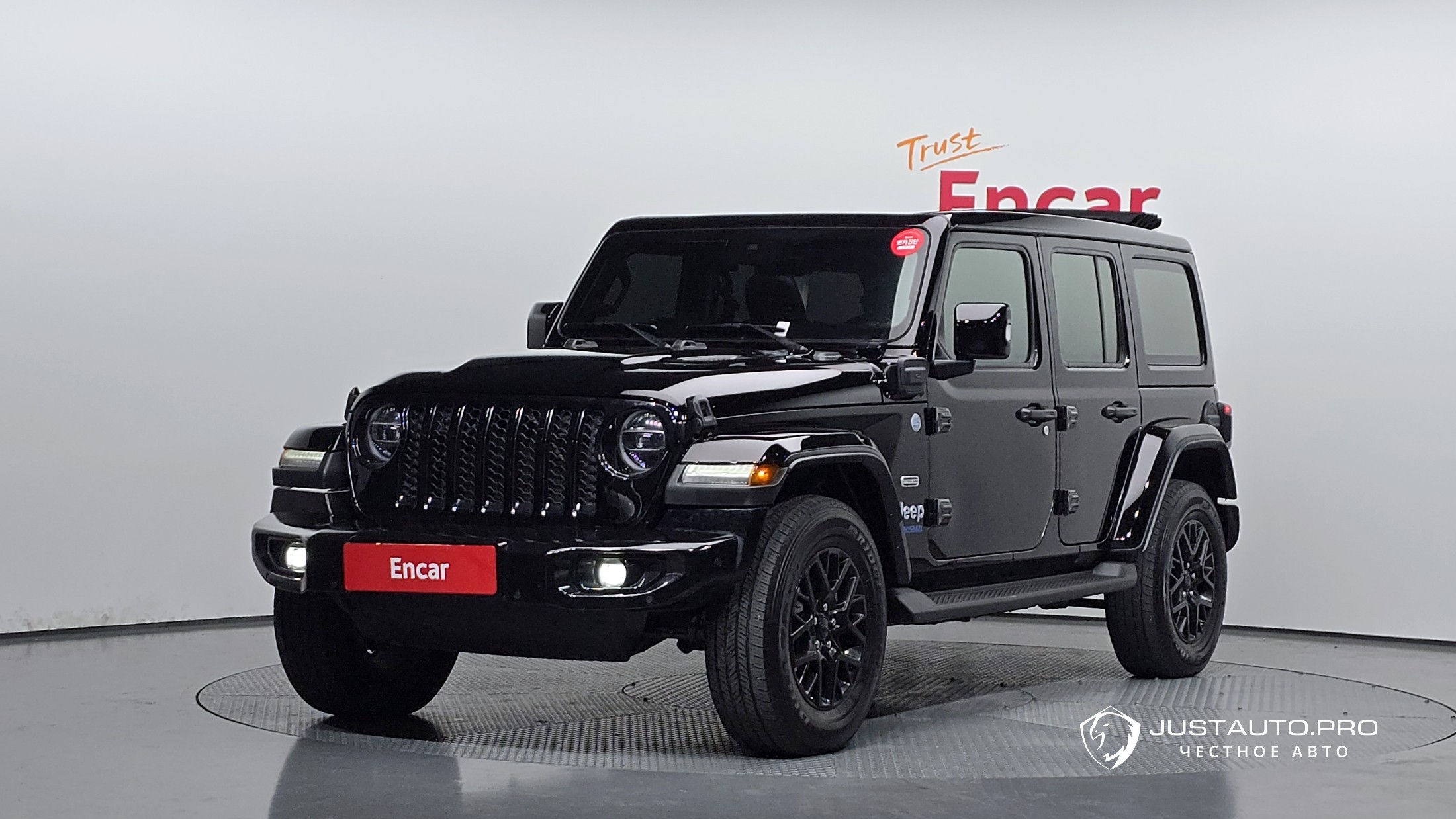 Автомобиль Jeep Wrangler