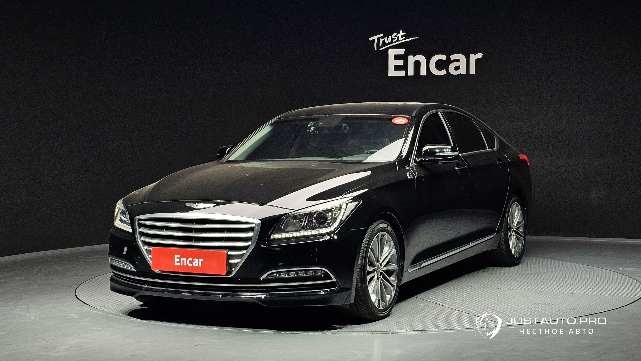 Автомобиль Hyundai Genesis