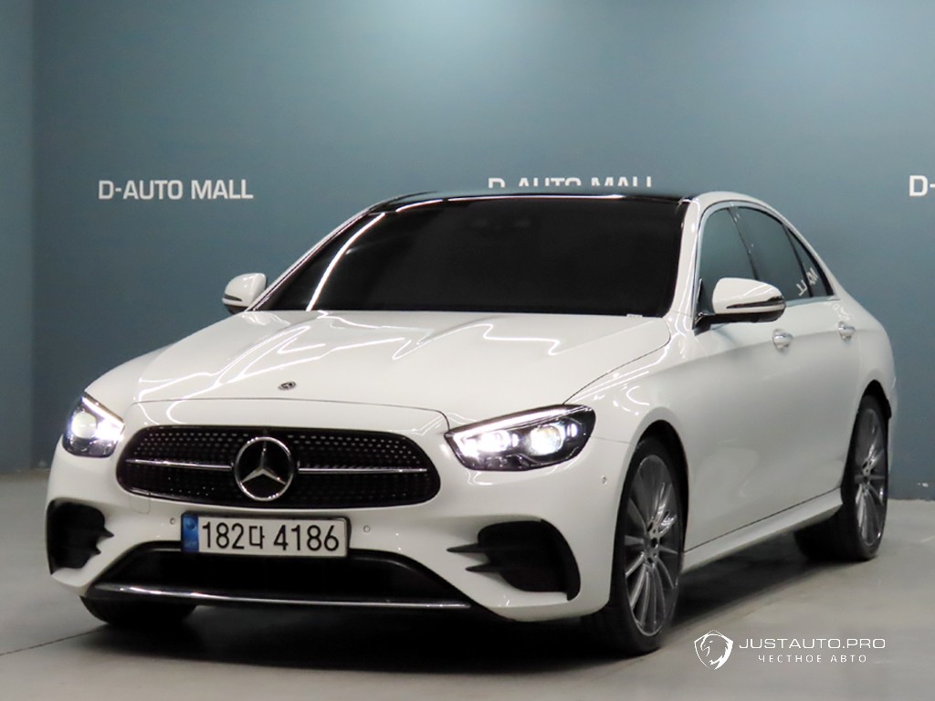 Автомобиль Mercedes-Benz E-Class