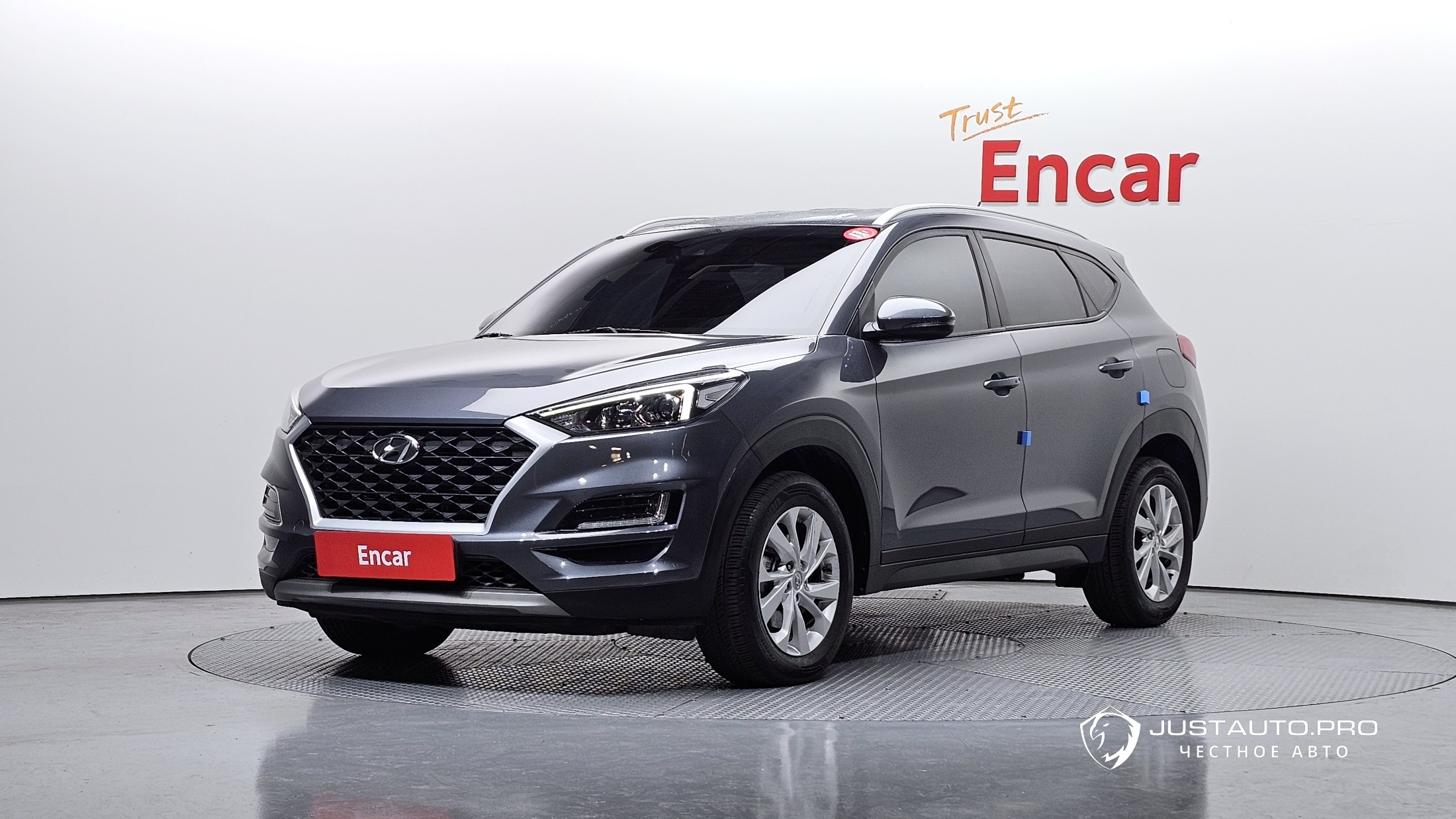 Автомобиль Hyundai Tucson