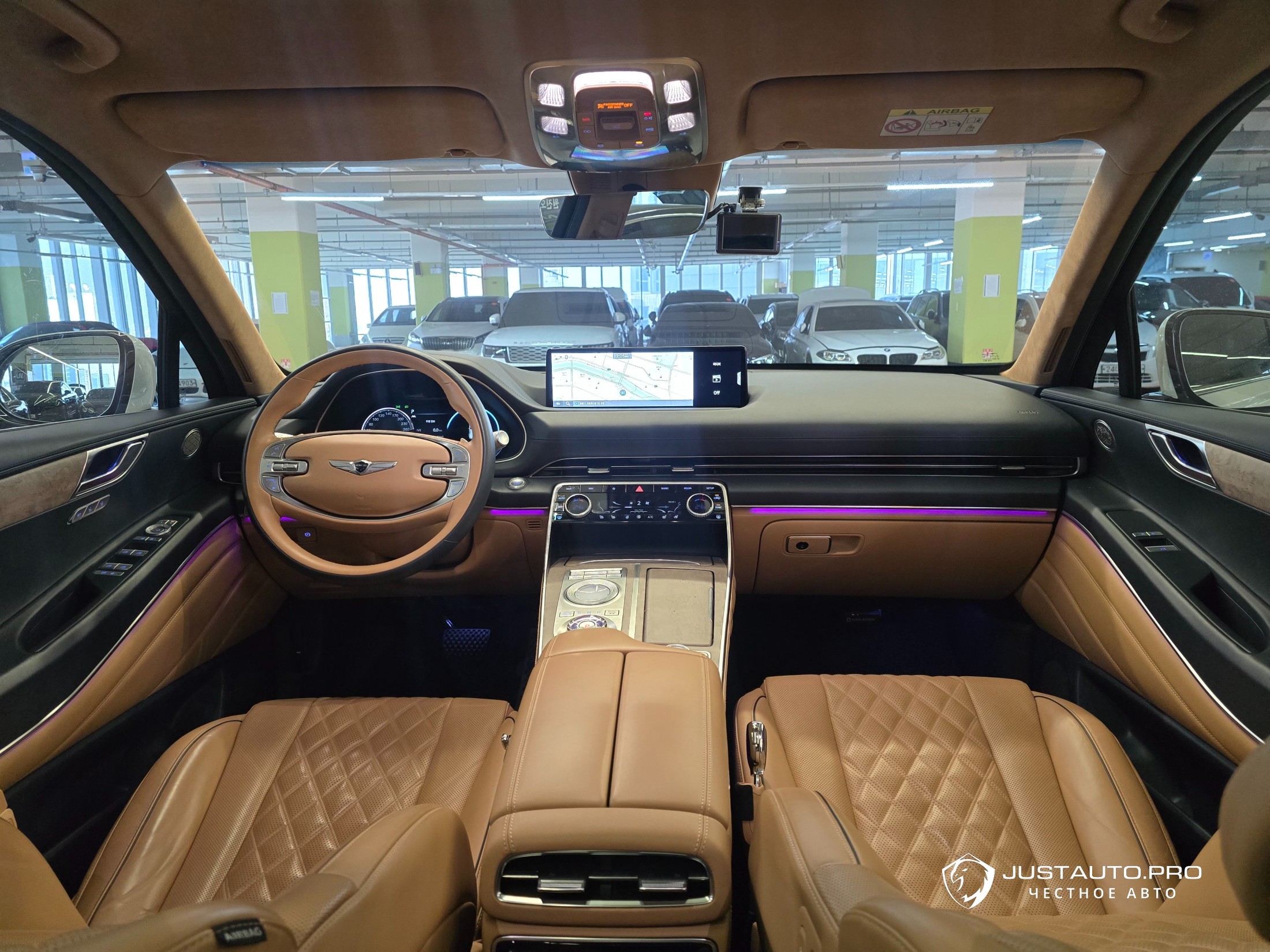 Автомобиль Genesis GV80