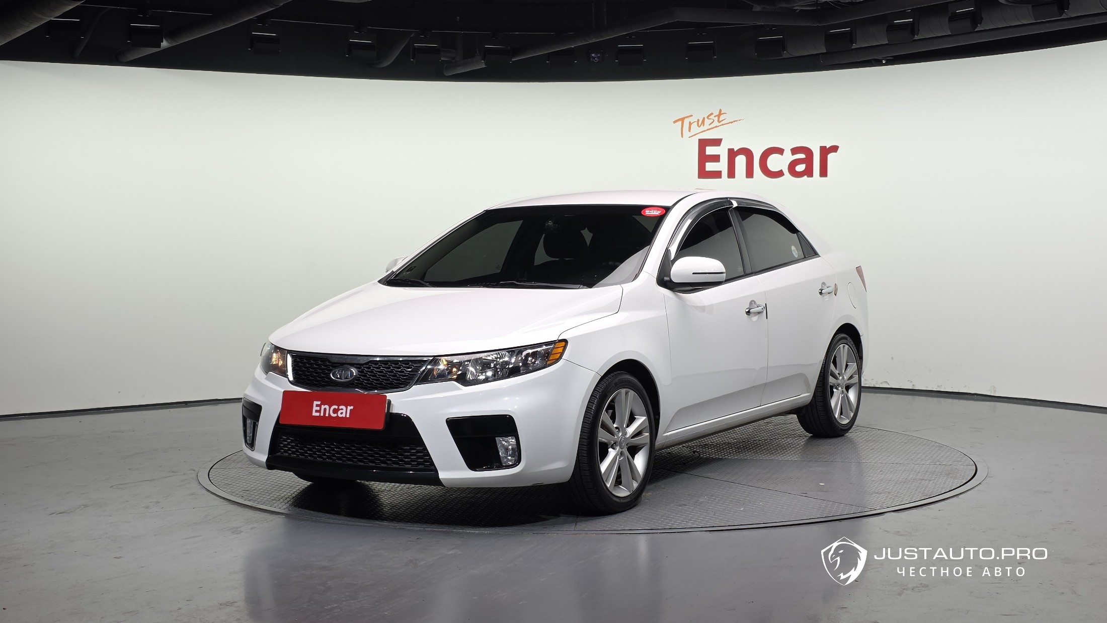 Автомобиль Kia Porte