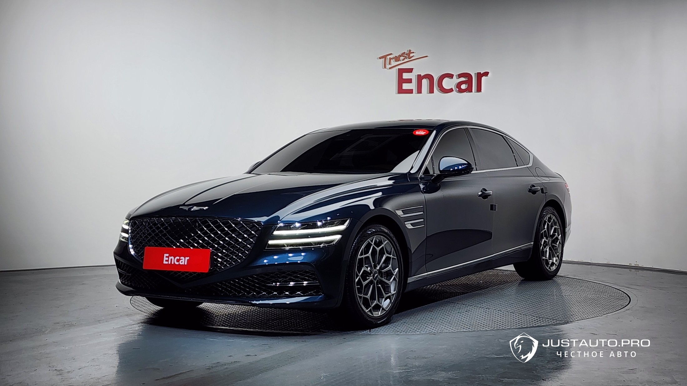 Автомобиль Genesis G80