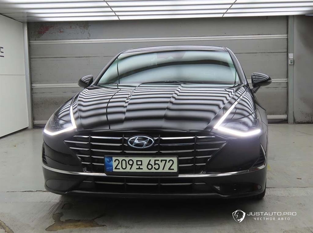 Автомобиль Hyundai Sonata