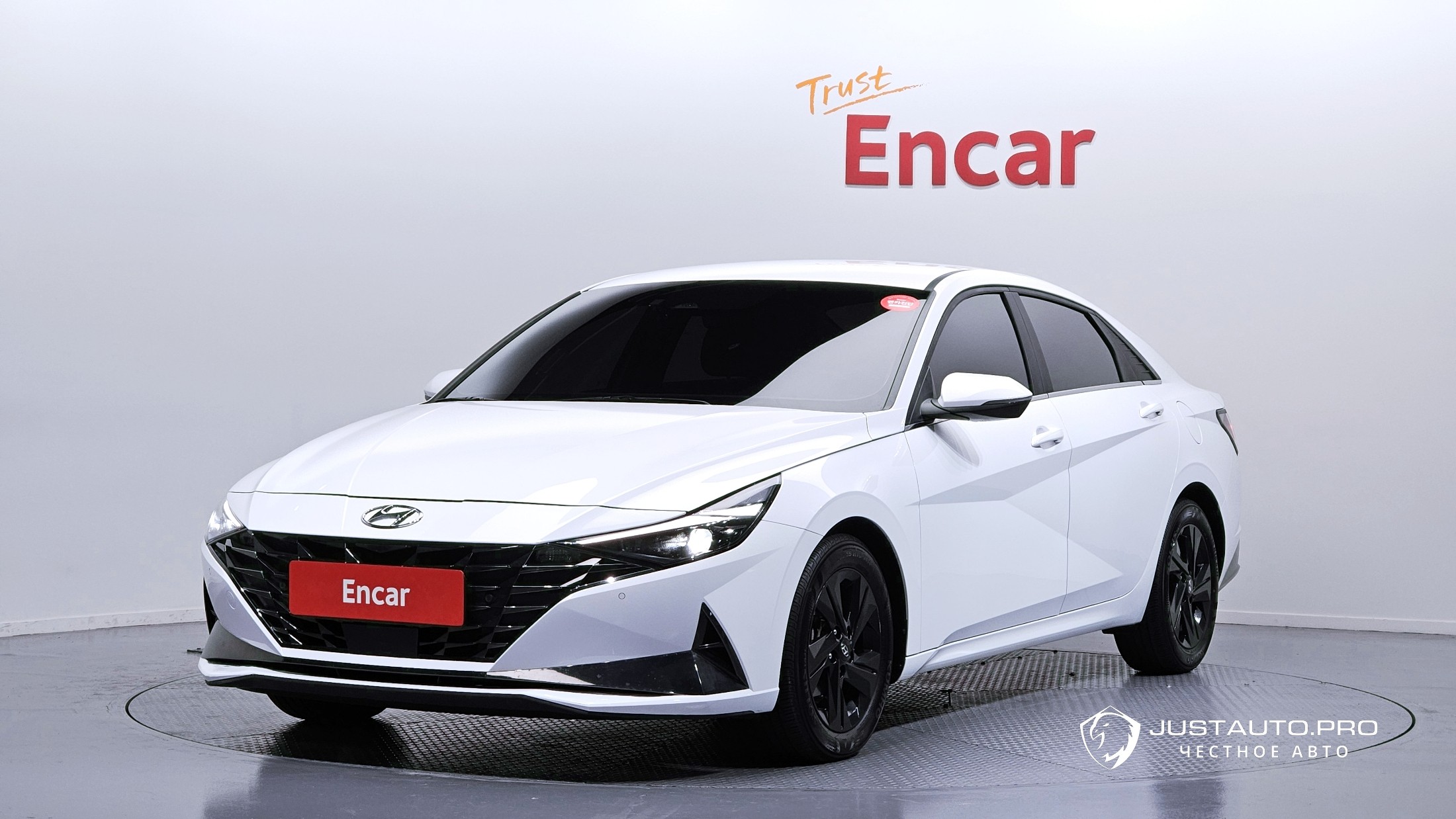 Автомобиль Hyundai AVANTE