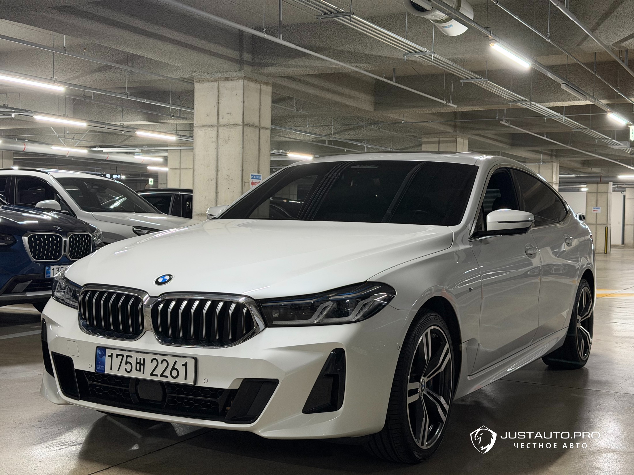 Автомобиль BMW Gran Turismo