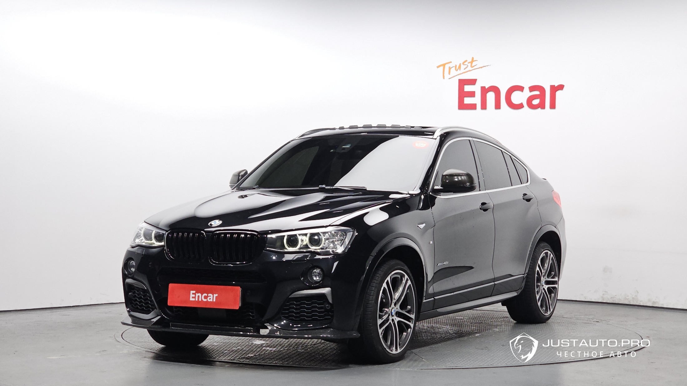 Автомобиль BMW X4