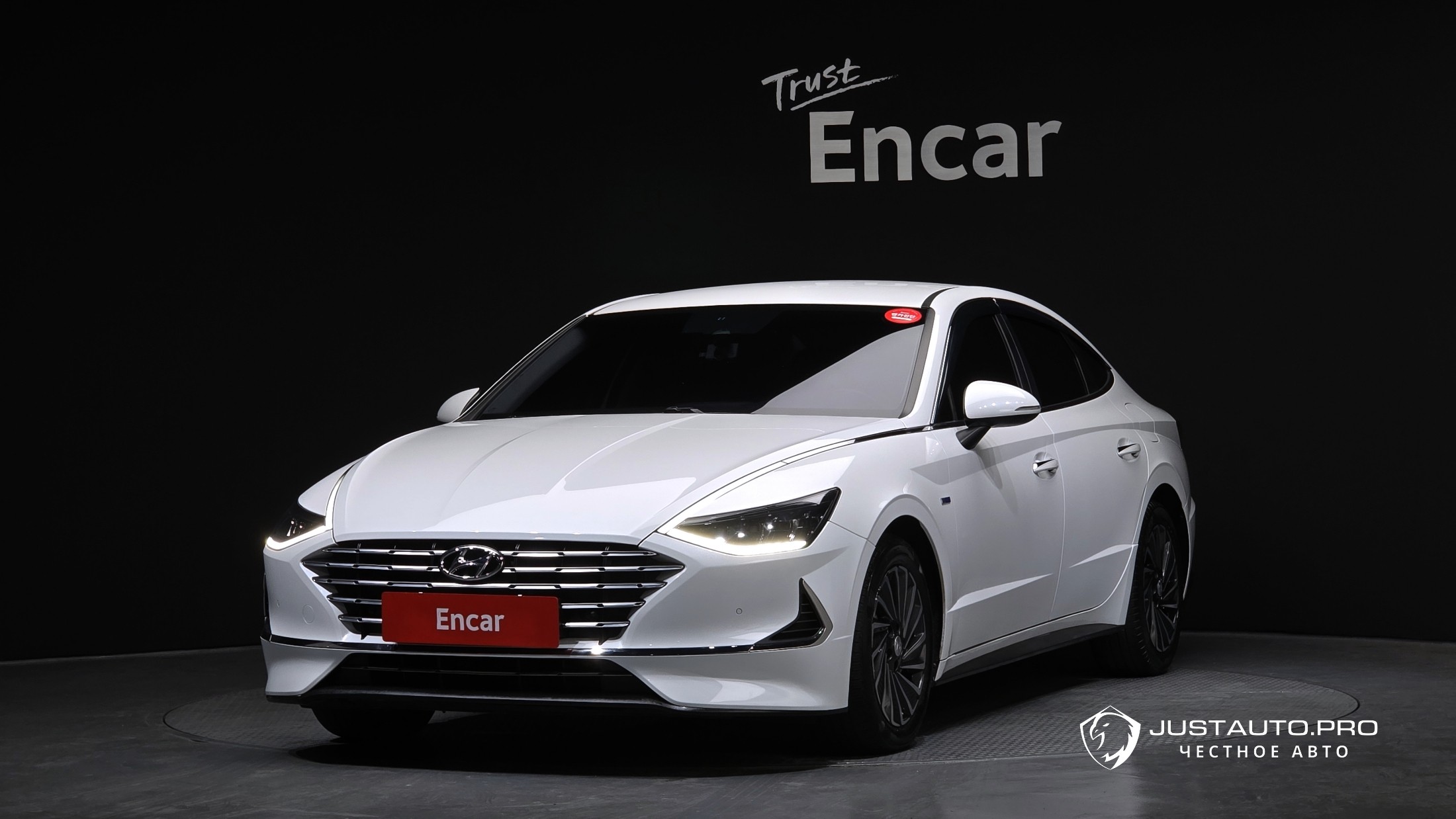 Автомобиль Hyundai Sonata