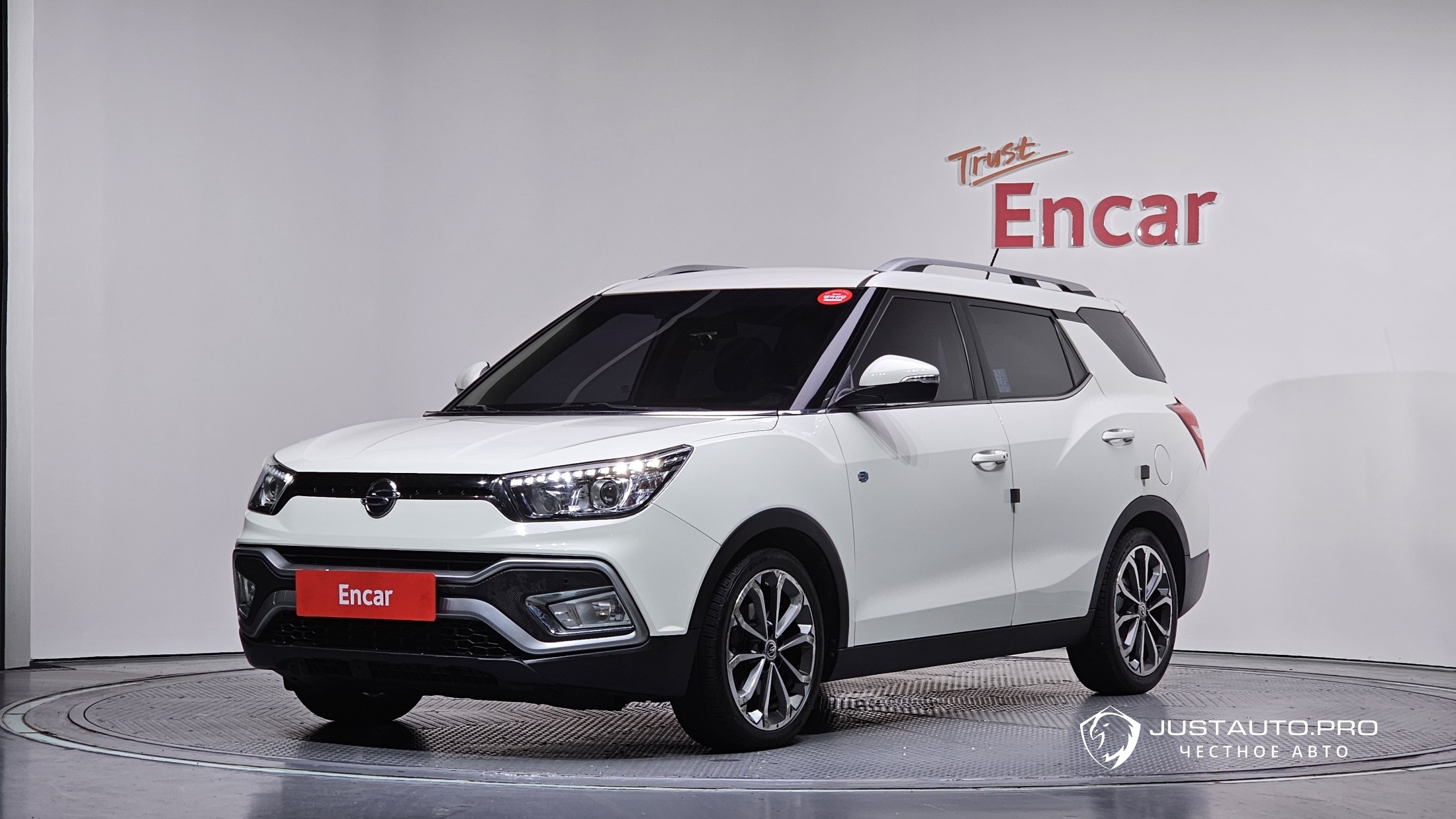 Автомобиль KG_Mobility_Ssangyong TIBOLI