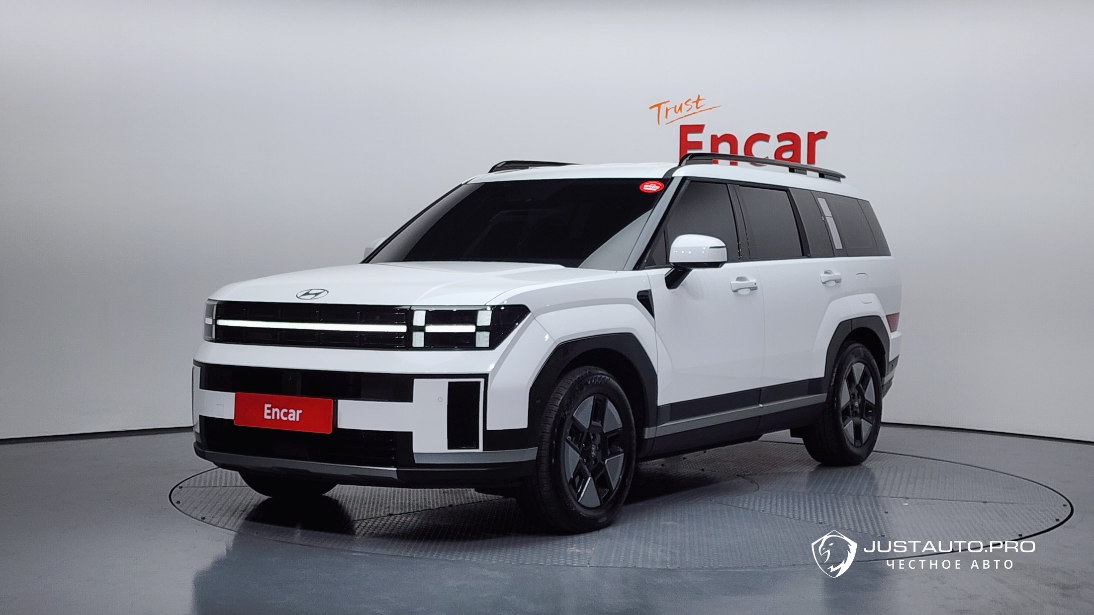 Автомобиль Hyundai Santafe