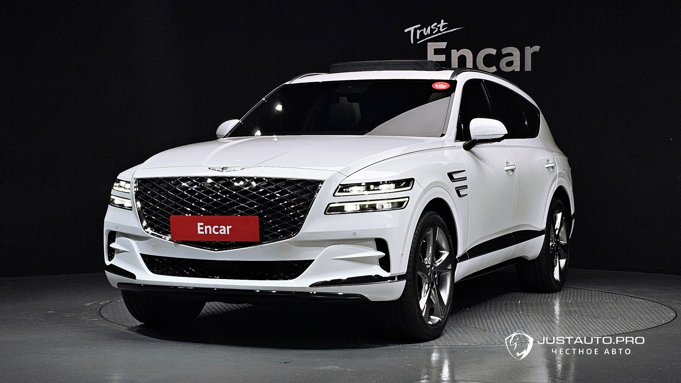 Автомобиль Genesis GV80