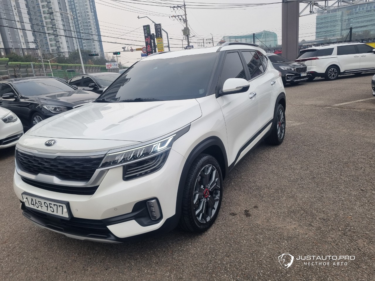 Автомобиль Kia Seltos