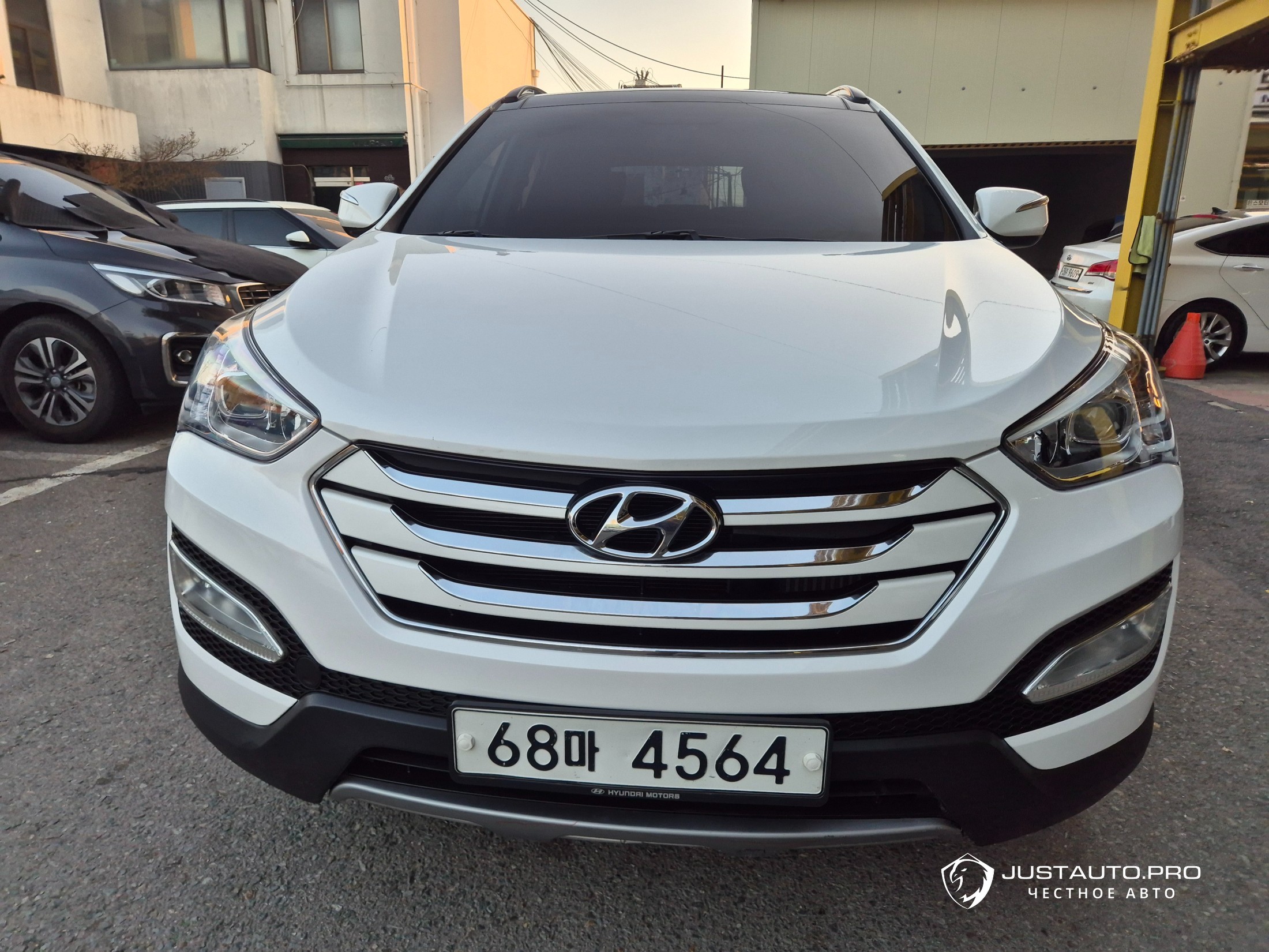 Автомобиль Hyundai Santafe