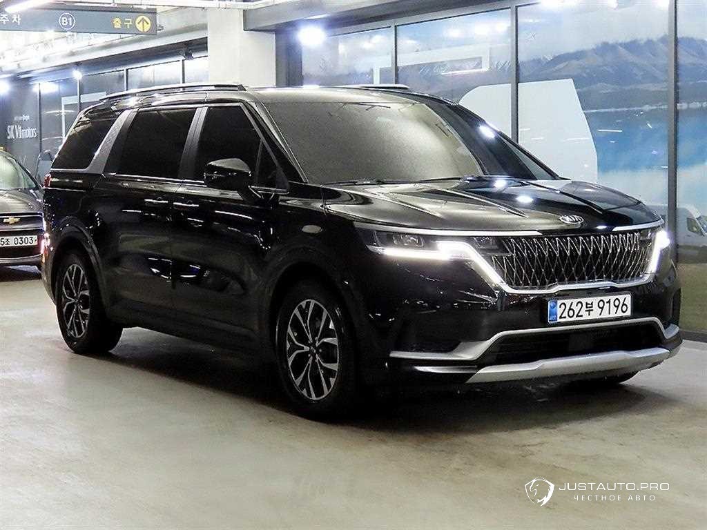 Автомобиль Kia Canival