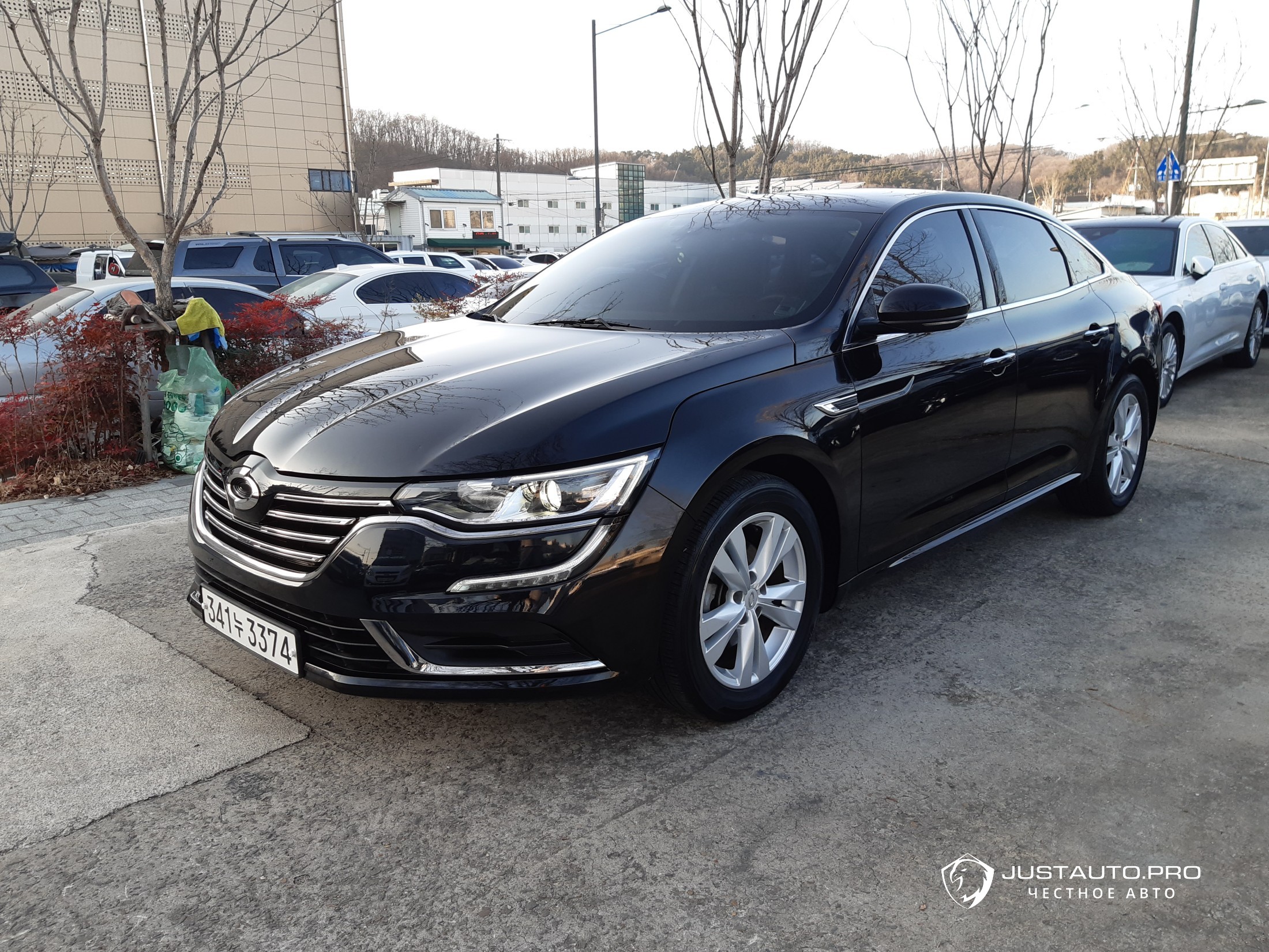 Автомобиль Renault-KoreaSamsung SM6