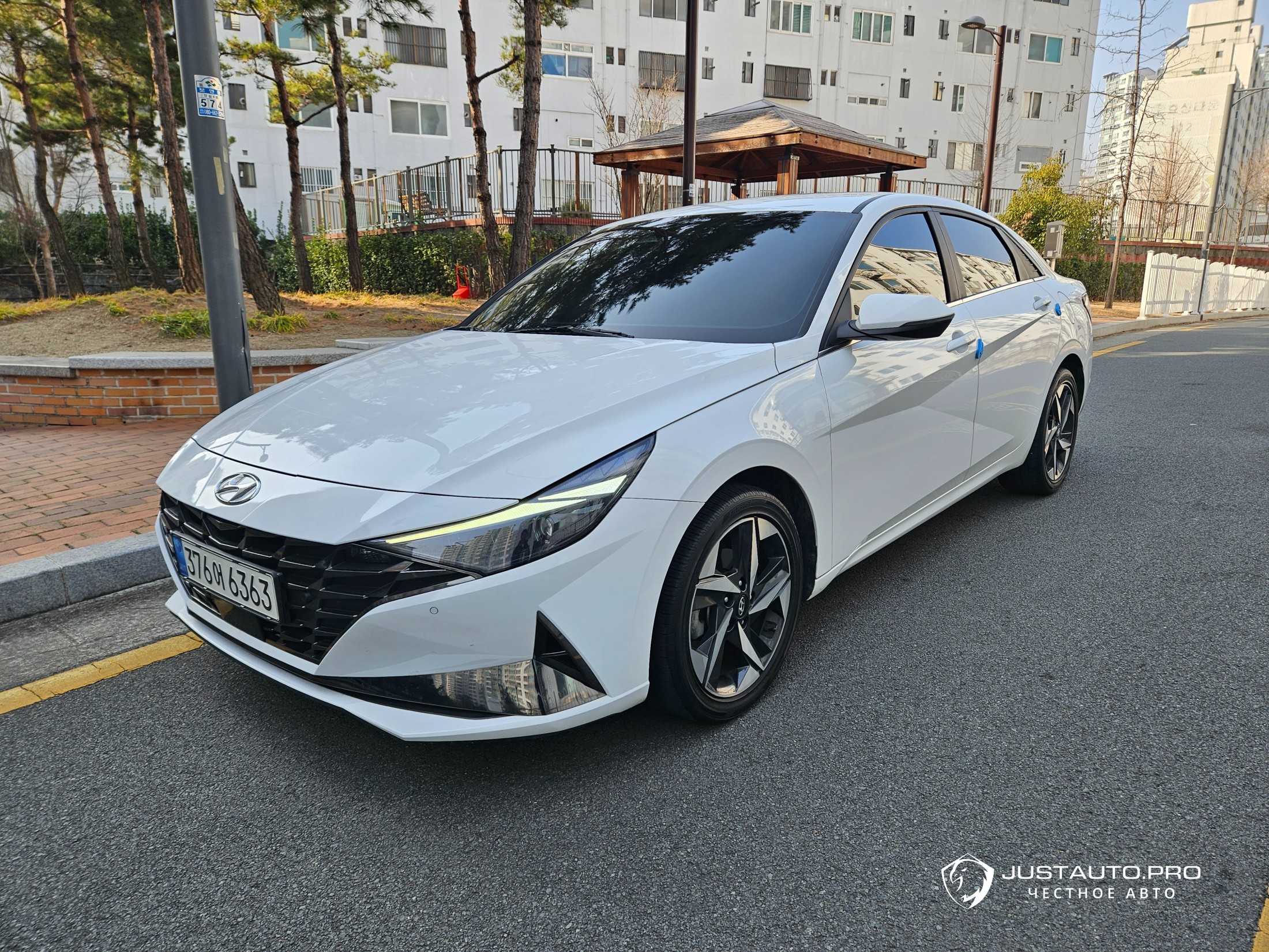 Автомобиль Hyundai AVANTE