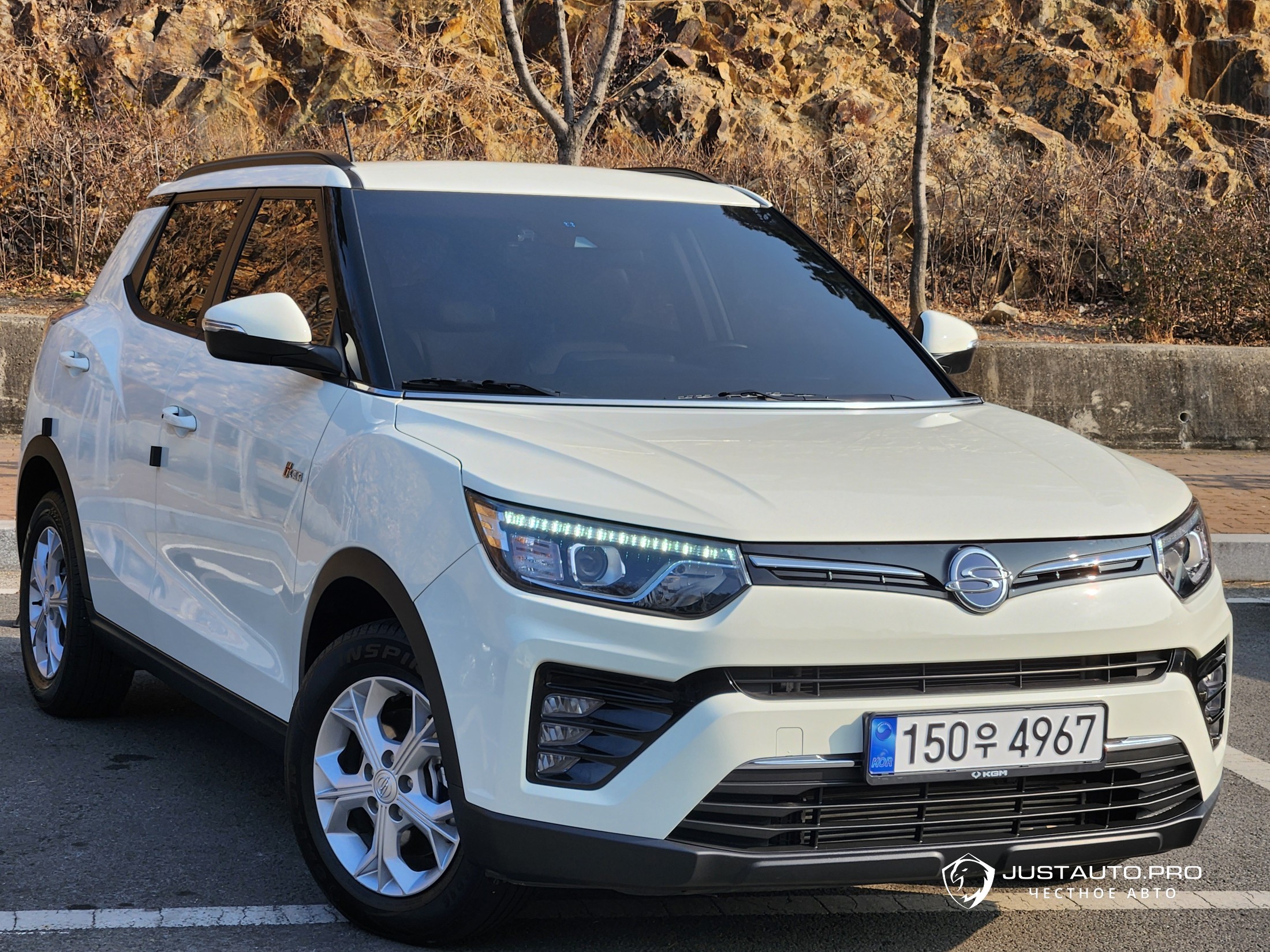 Автомобиль KG_Mobility_Ssangyong TIBOLI