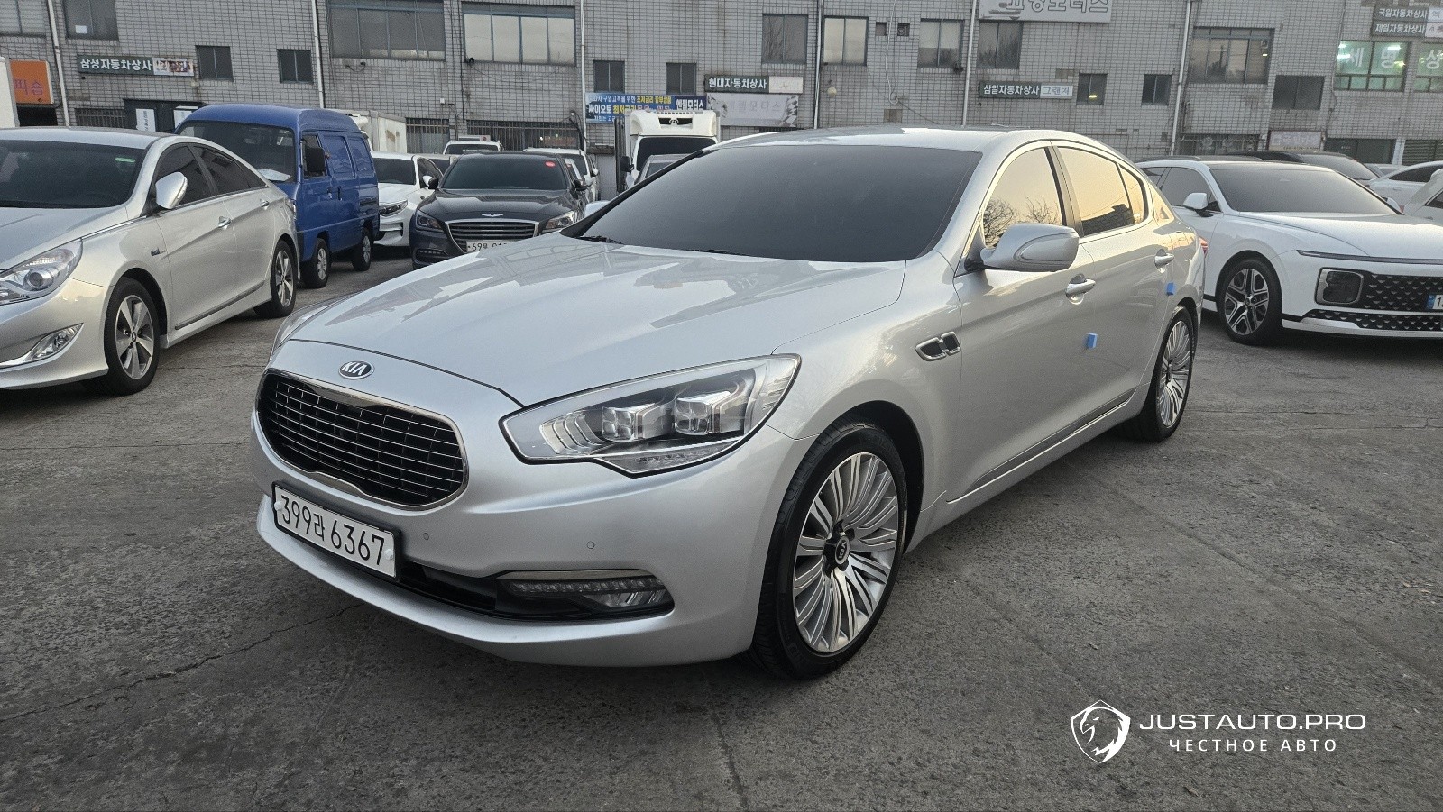 Автомобиль Kia K9