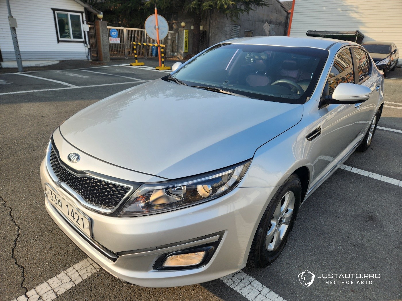 Автомобиль Kia K5