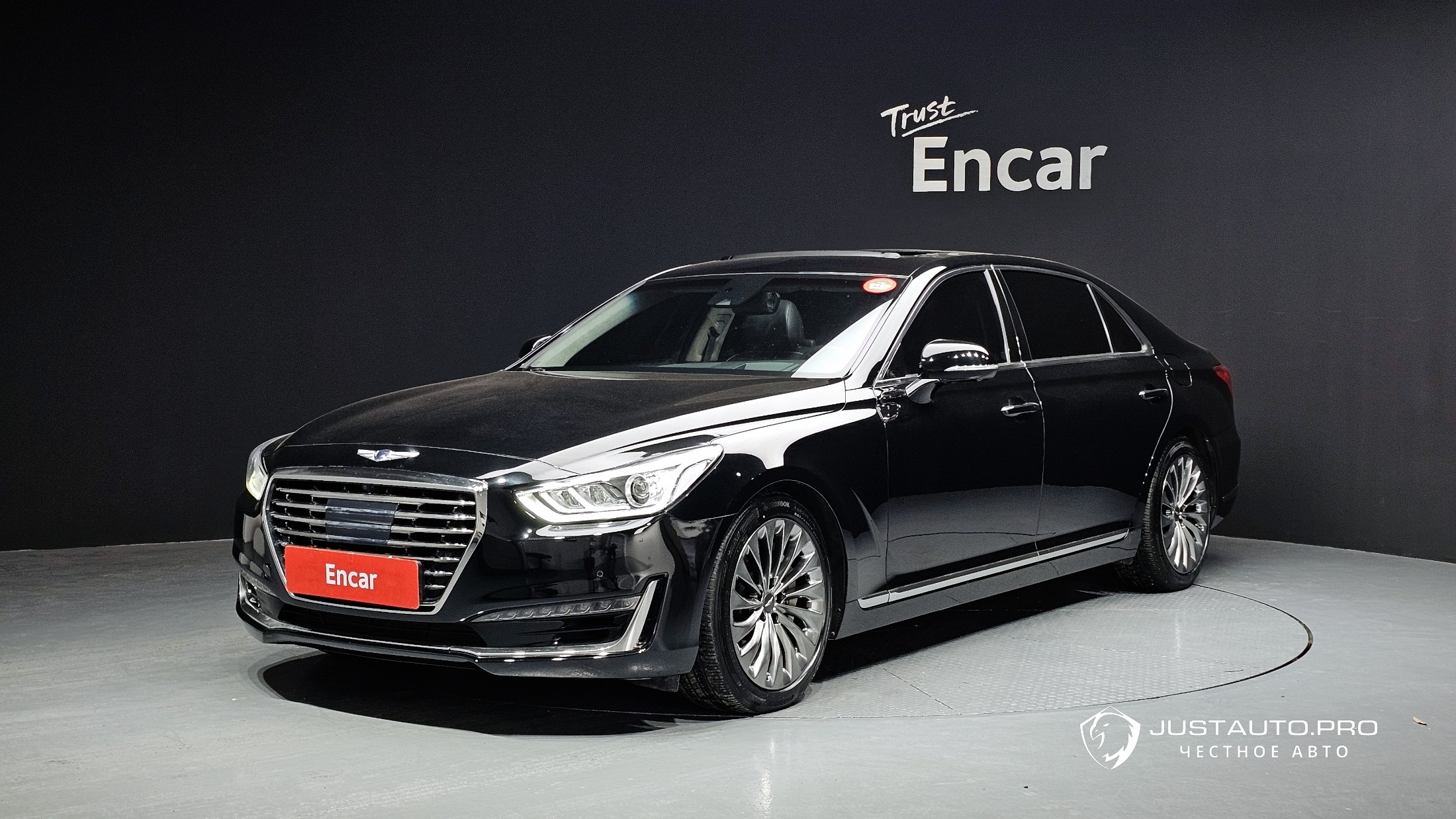 Автомобиль Genesis EQ900