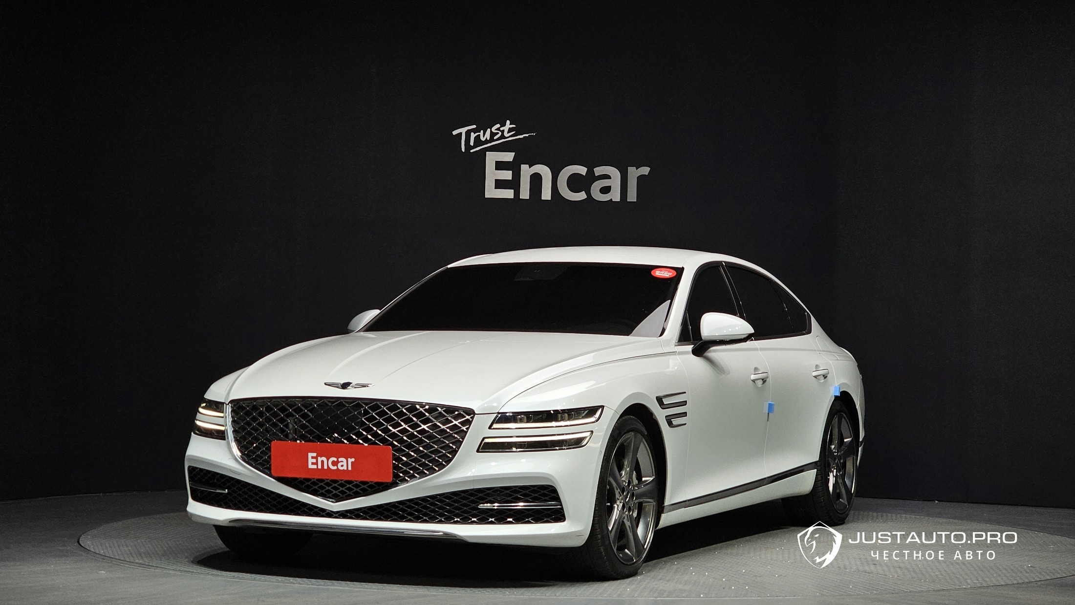 Автомобиль Genesis G80