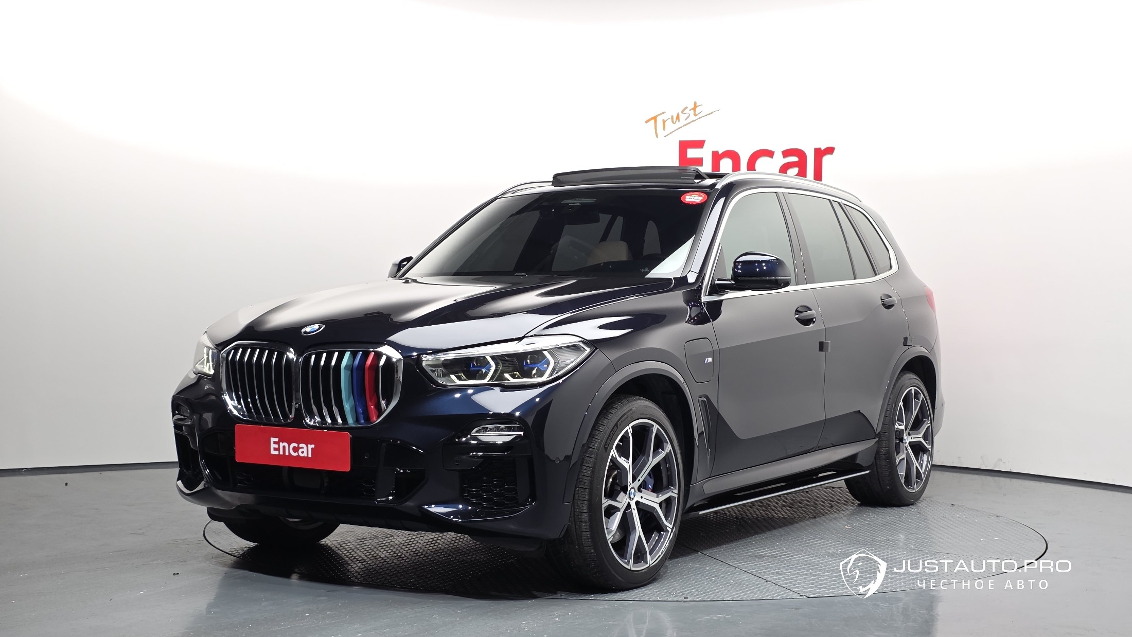 Автомобиль BMW X5