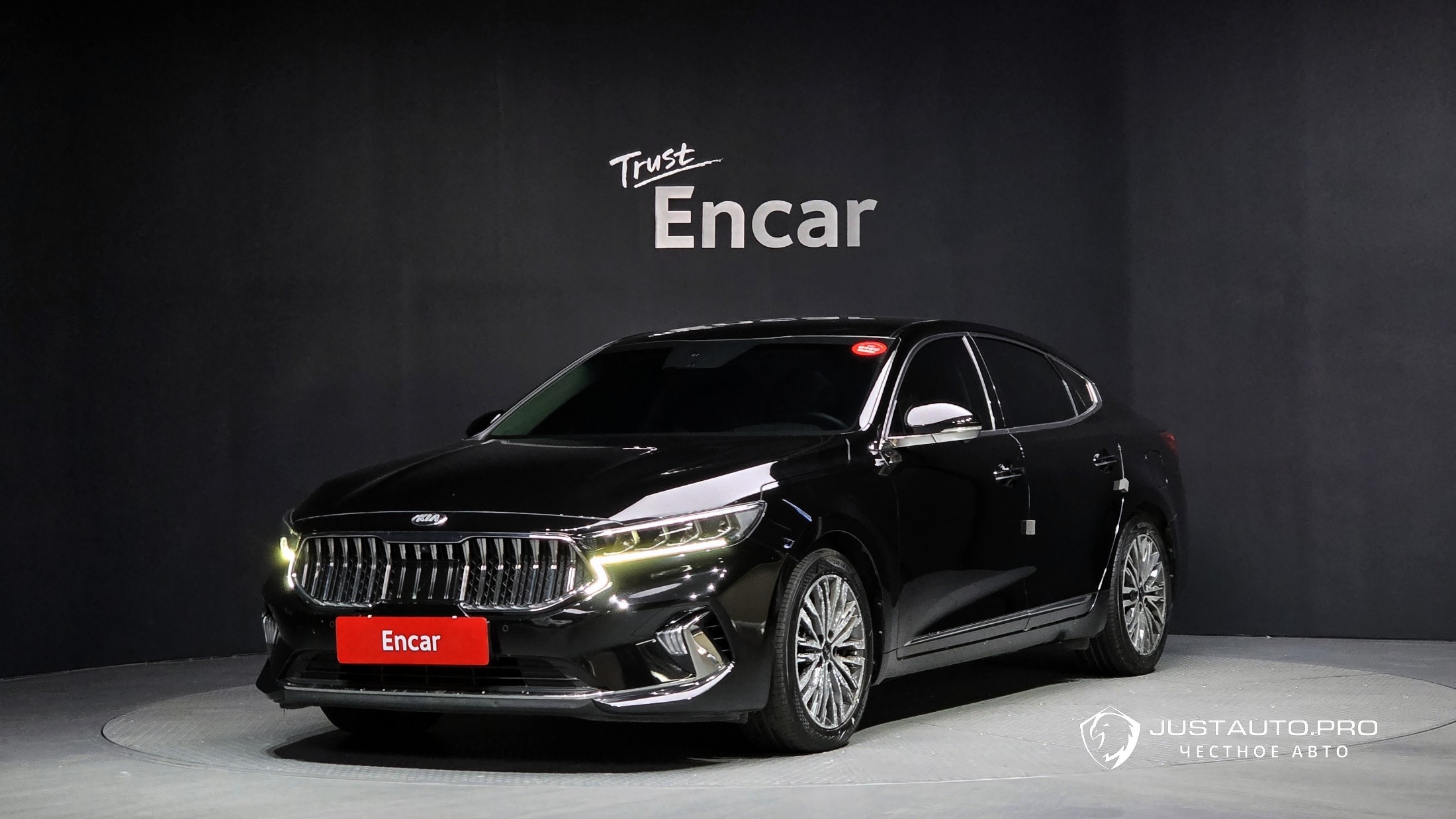 Автомобиль Kia K7