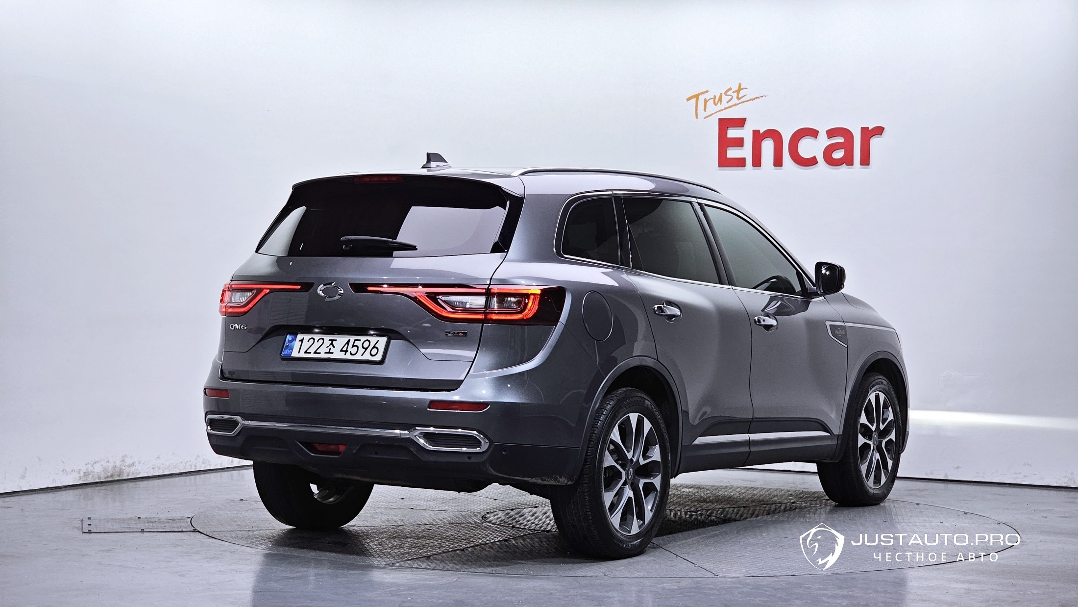 Автомобиль Renault-KoreaSamsung QM6