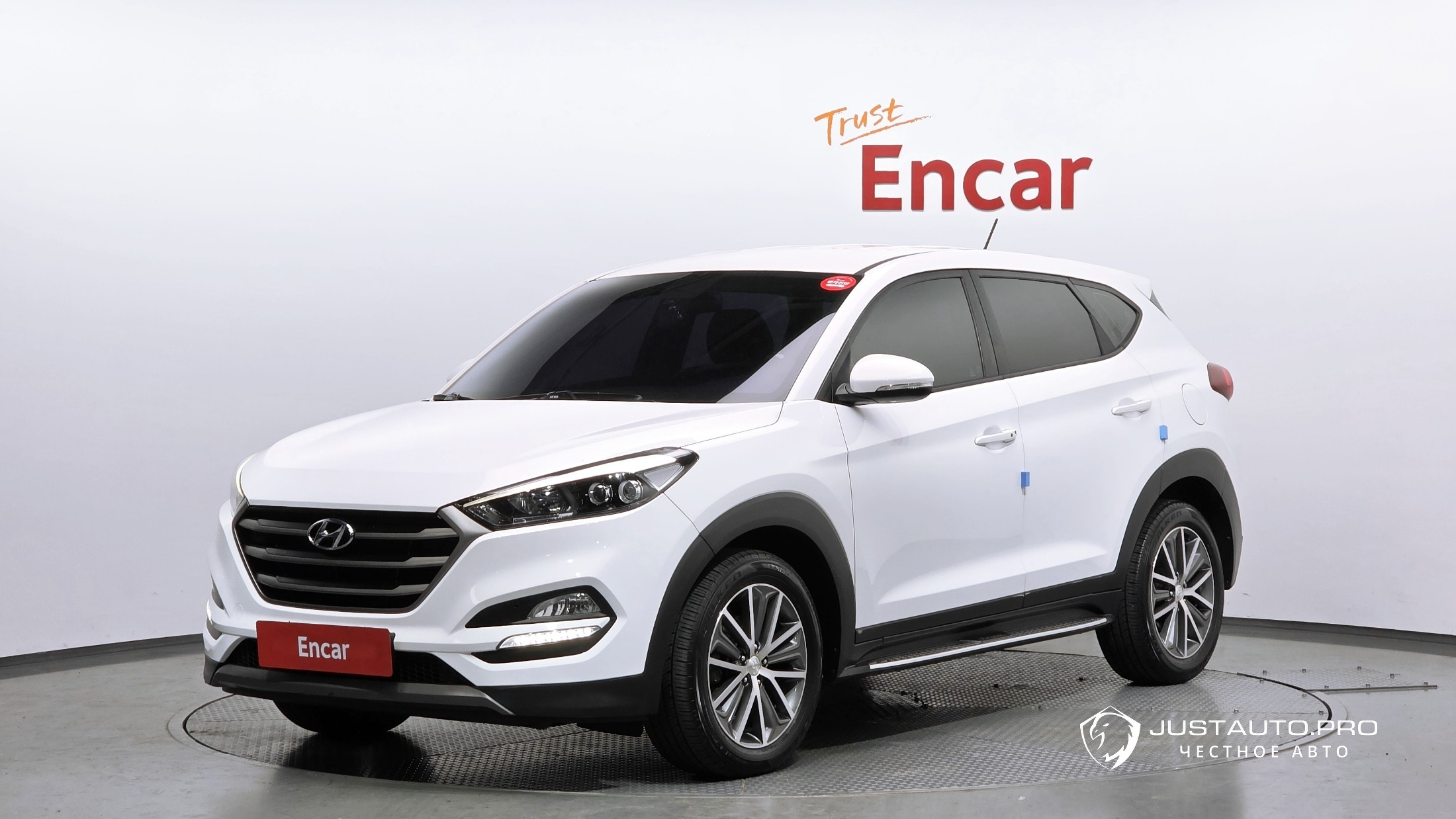 Автомобиль Hyundai Tucson