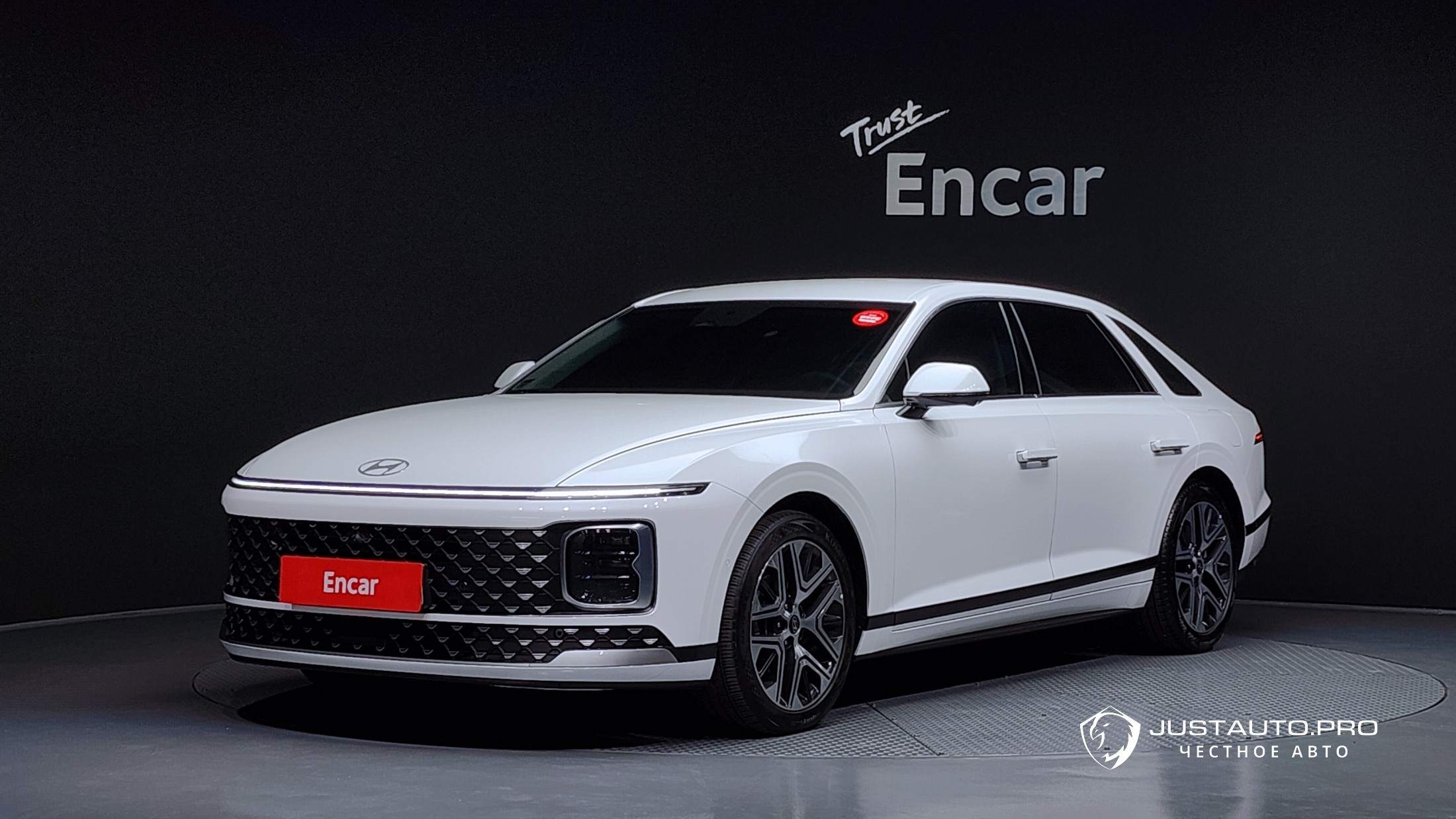 Автомобиль Hyundai Grandeur